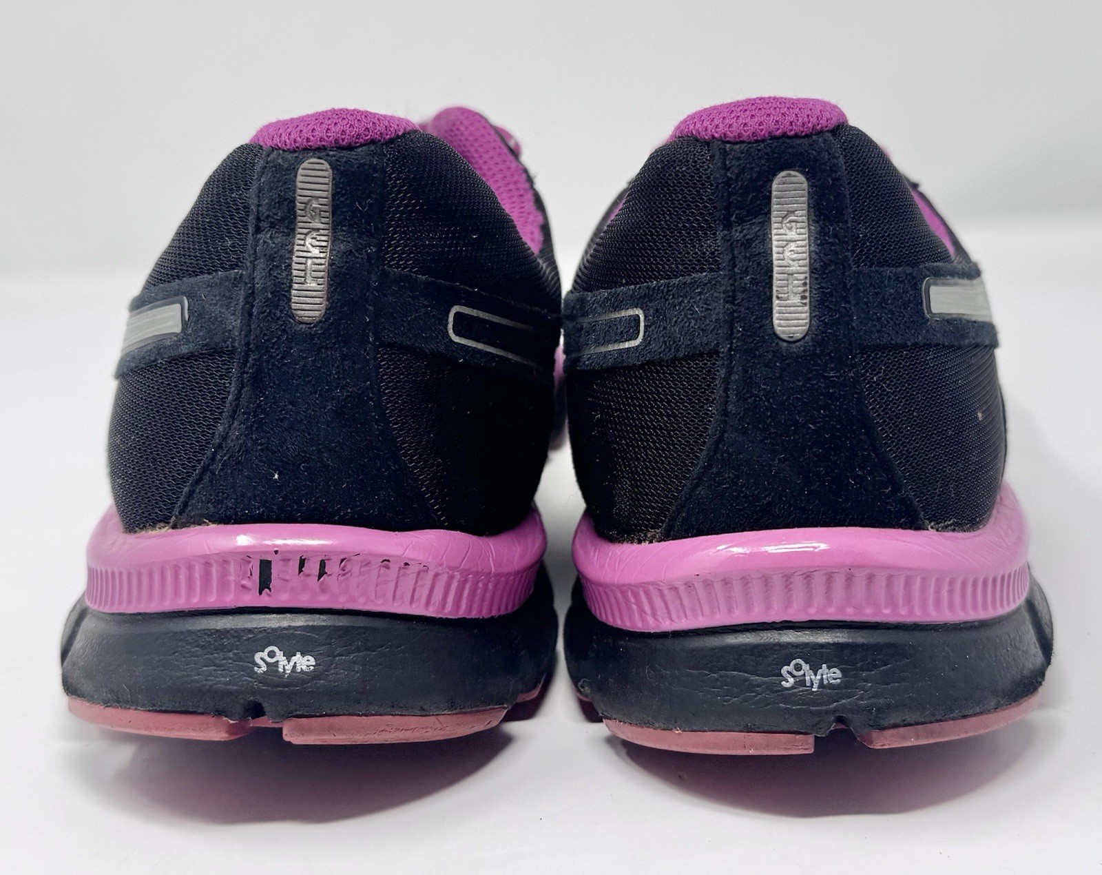 Women’s Asics Gel-Blur33 Black Lighting Magenta Running Shoes T1H8N sz 9