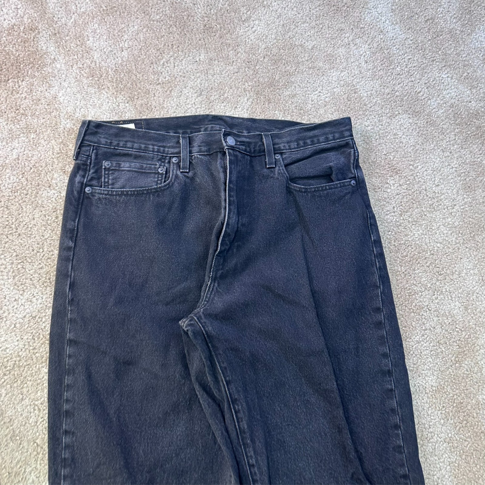 Levi’s premium 568 Loose Straight Jean’s Men’s 36×32 Pants Black Denim Baggy