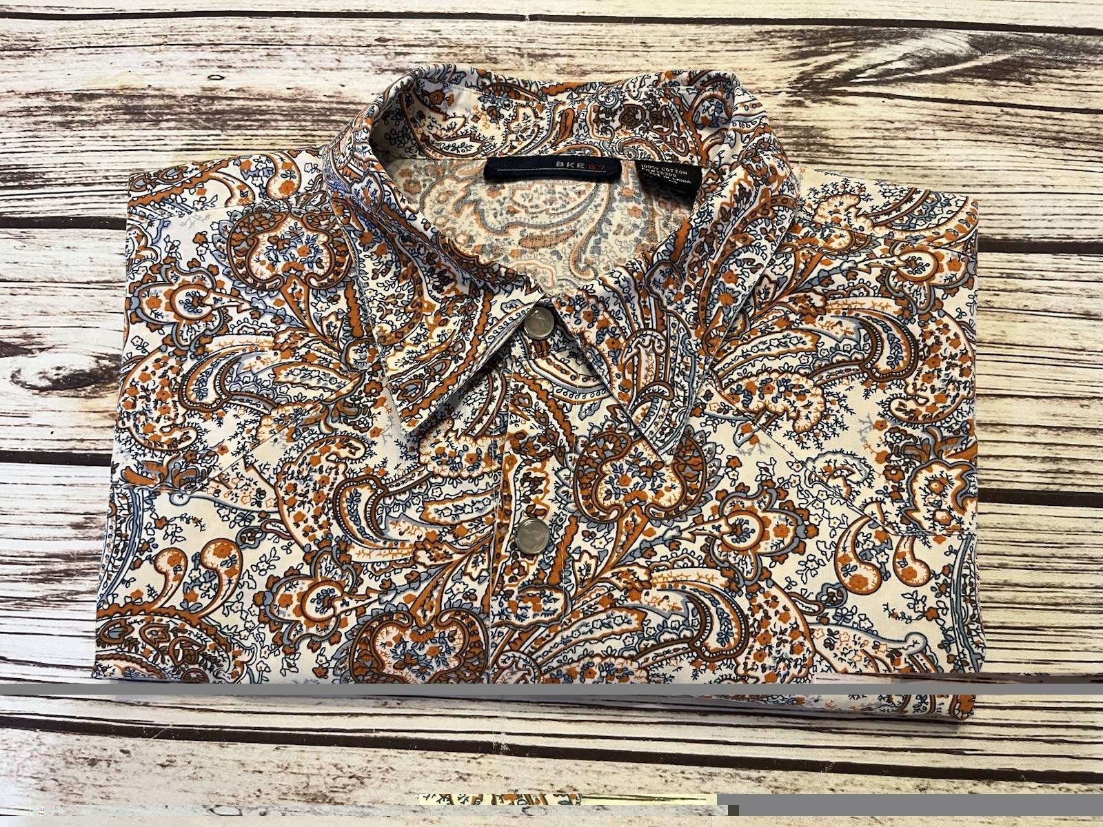 Buckle BKE 67 Pearl Snap Paisley Shirt Women Medium Blue & Orange 100% Cotton