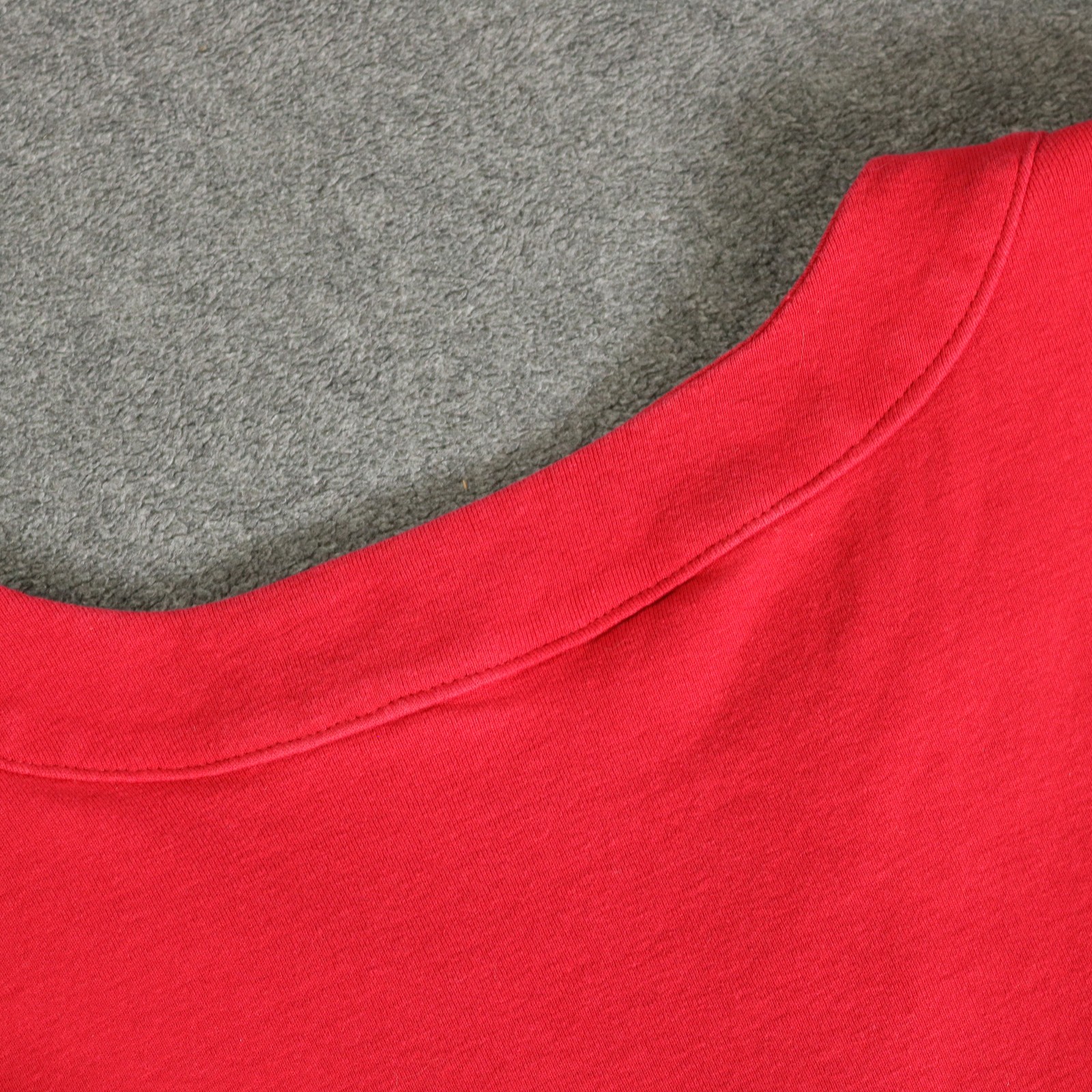 Christopher & Banks Button Accent V-Neck Sleeveless Knit Top Red L