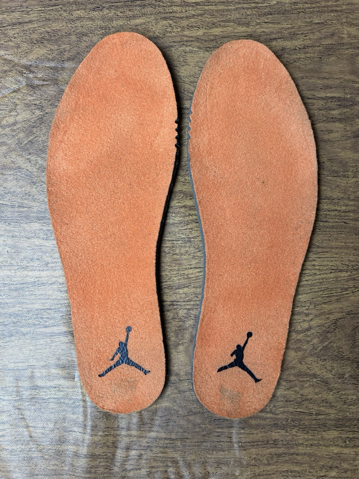 Jordan 13 Retro Starfish 414571-108 Size 9M Preowned Authentic Men Shoes