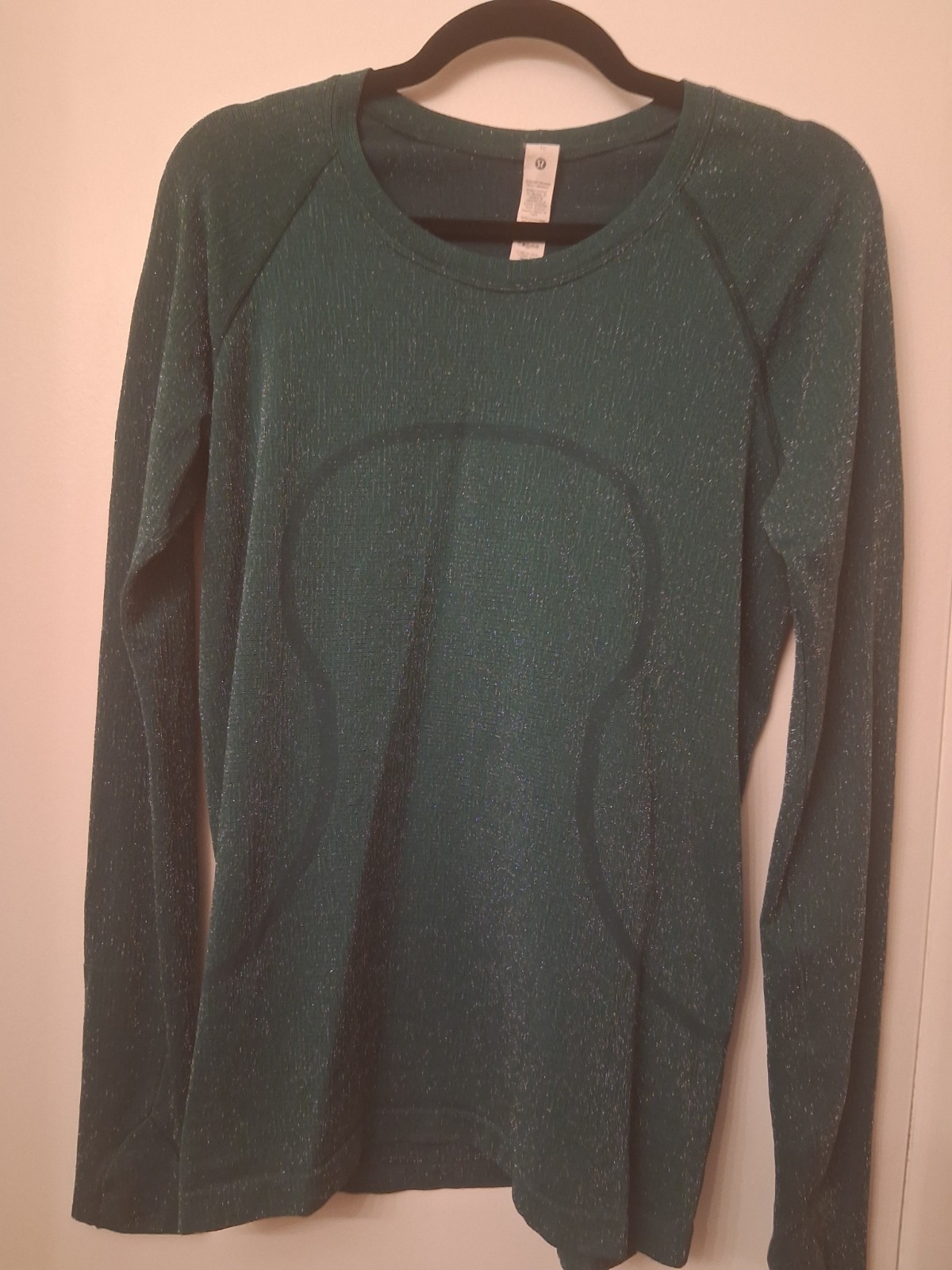 lululemon Swiftly Tech 2.0 Sparkle Green Crew Neck Stretch Slim Shirt Sz 10