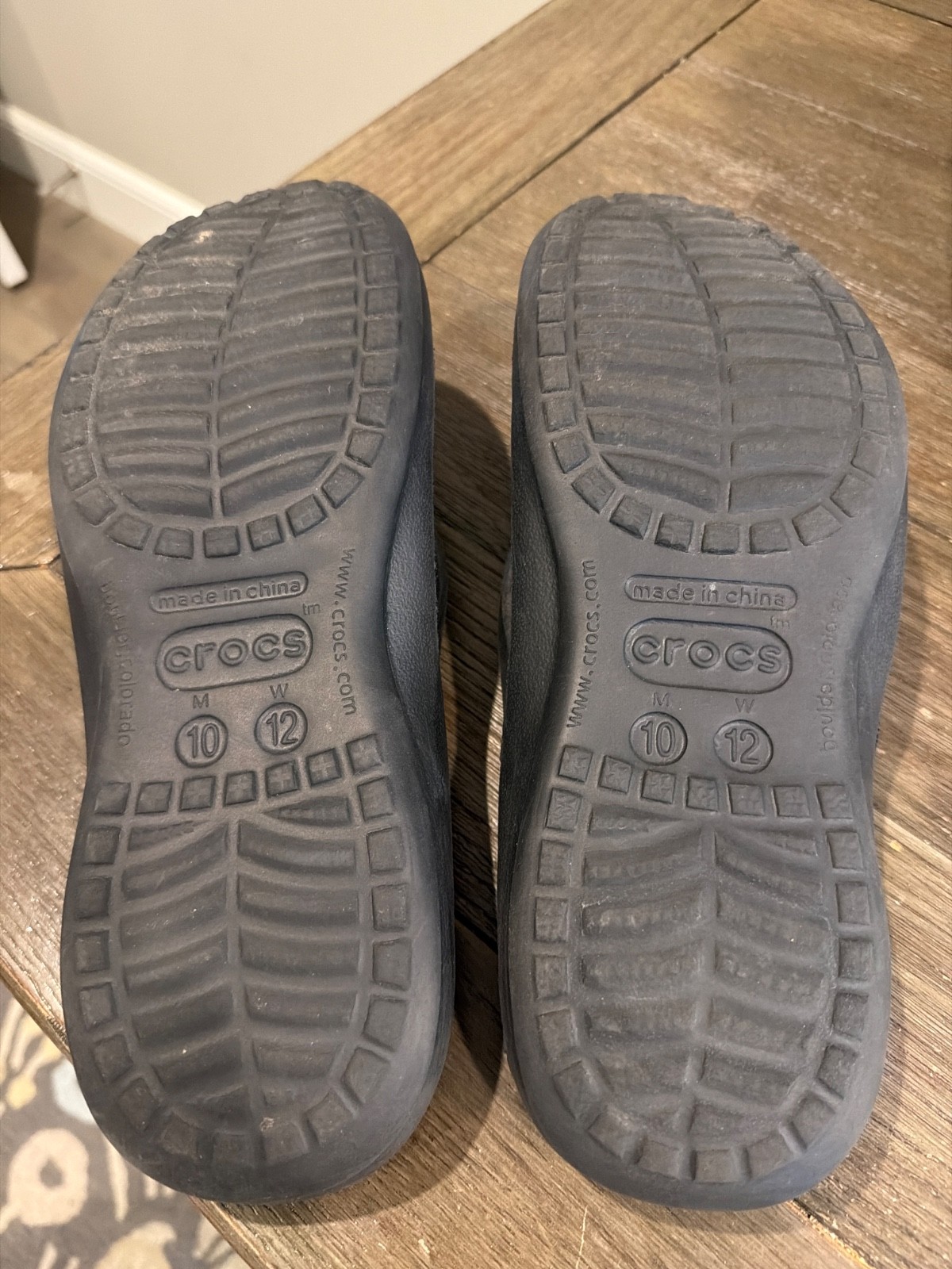 CROCS Black Athens Croslite Classic Flip Flops Comfort Thong Sandals M 10 W 12