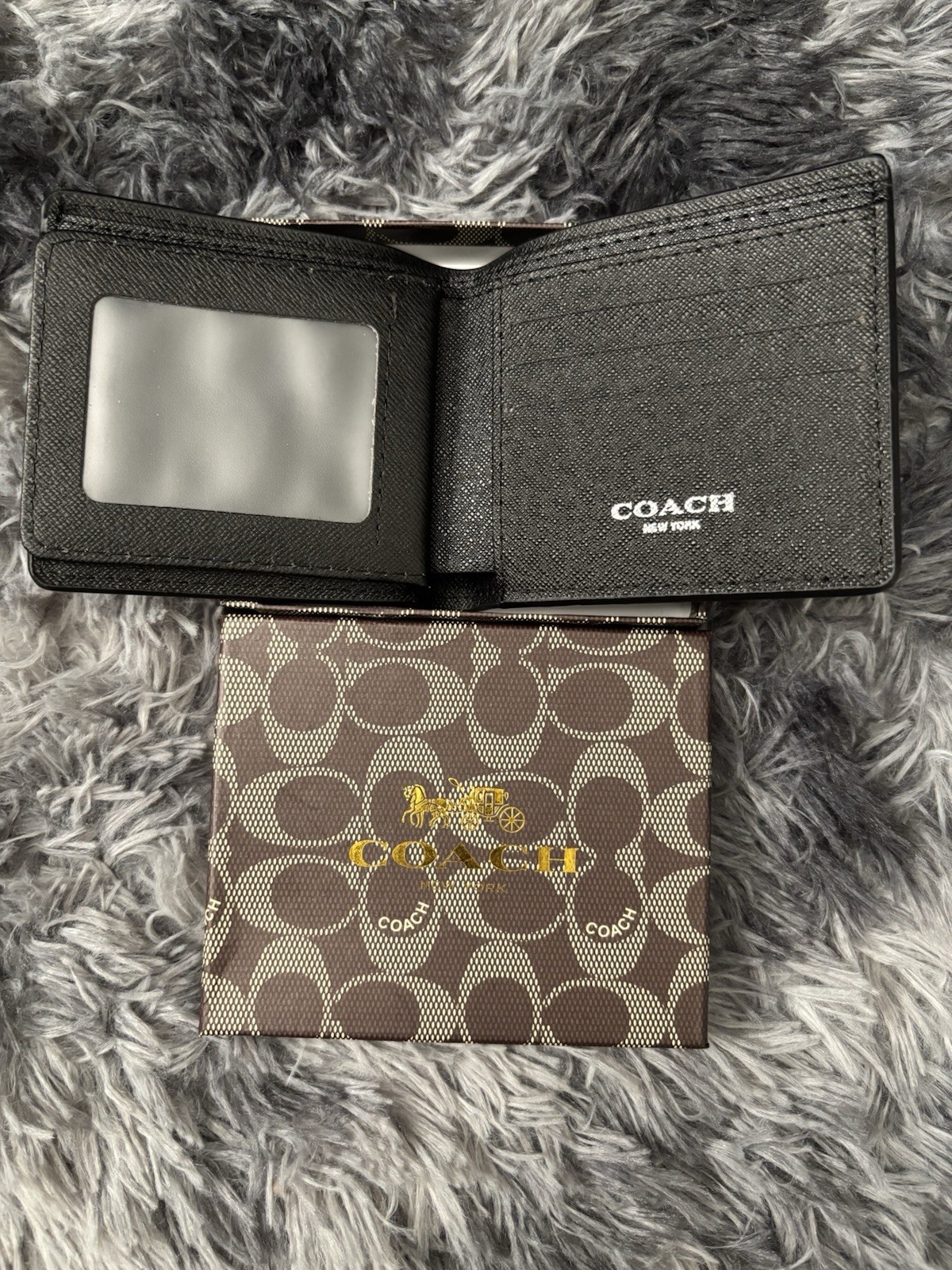 Coach Men’s Logo Bifold Wallet w/ Money Clip & ID Photo Window Black