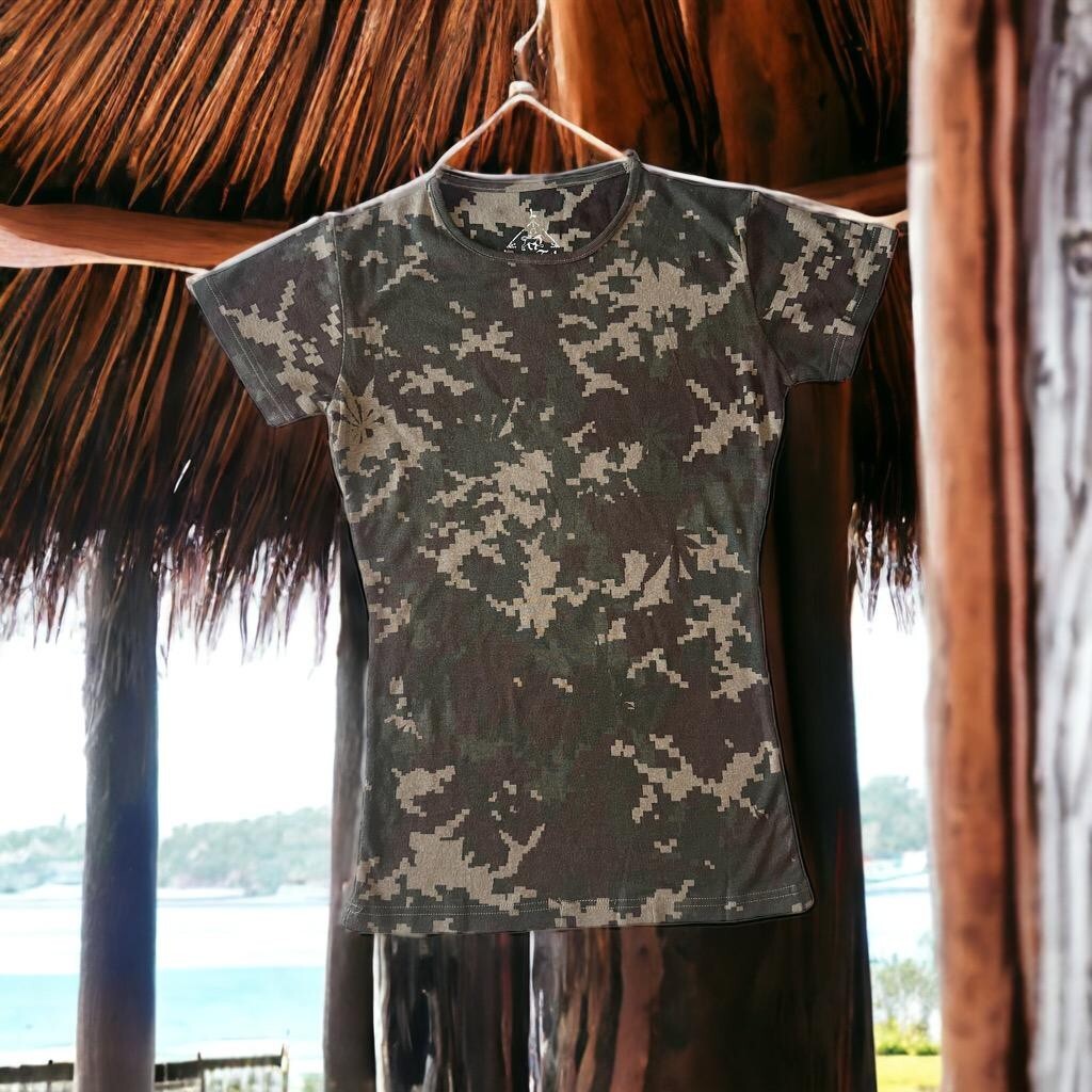 Petite Digicam Hemp Bamboo Soy T-Shirt L | Divine Tribe Eco-Friendly Ladies Top