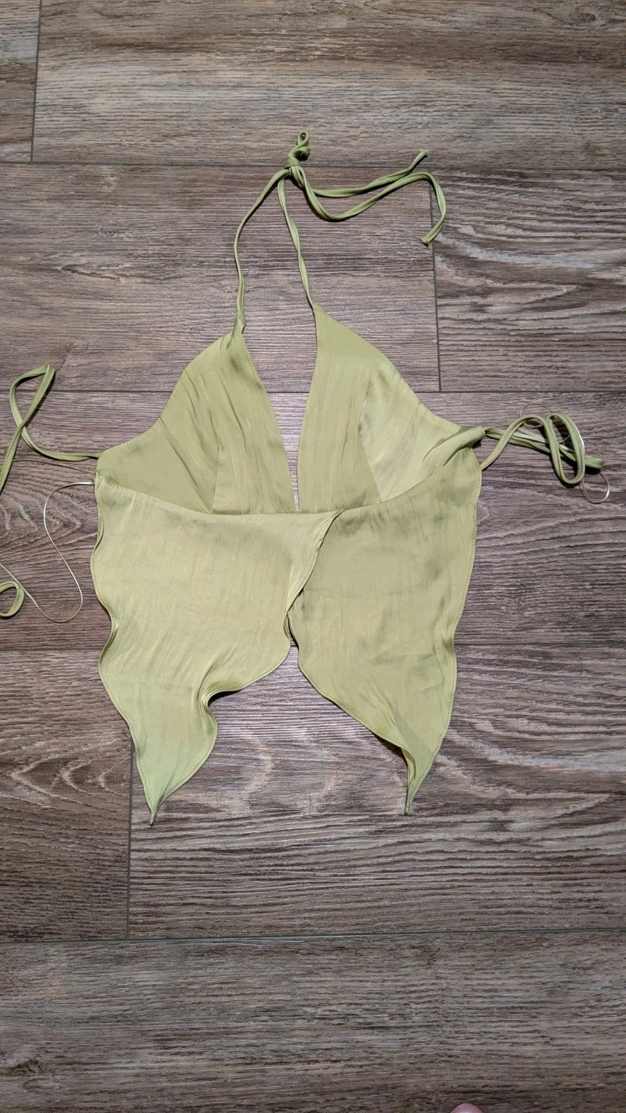 Pitaya Pretty Garbage Open Back Flowy Halter Tank Top Size Small Green Butterfly