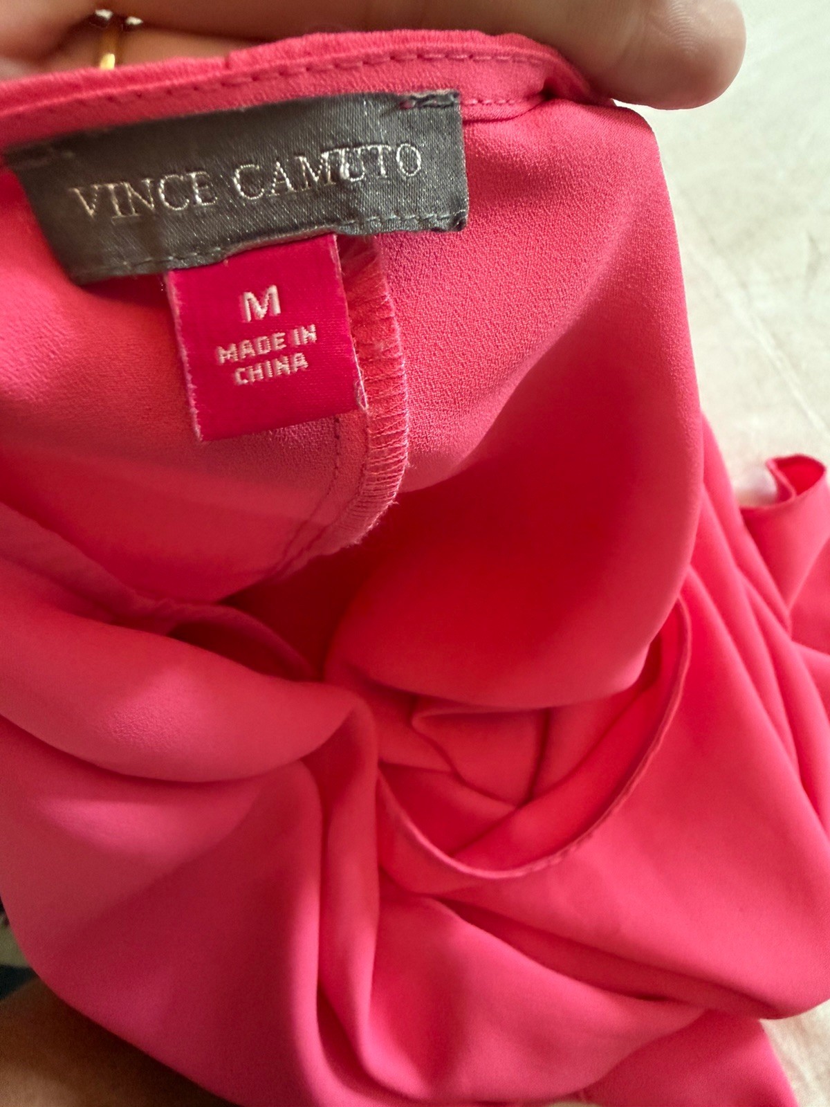 Vince Camuto Women’s Batwing Dolman Sleeve Blouse Top Pink Satin Size Medium