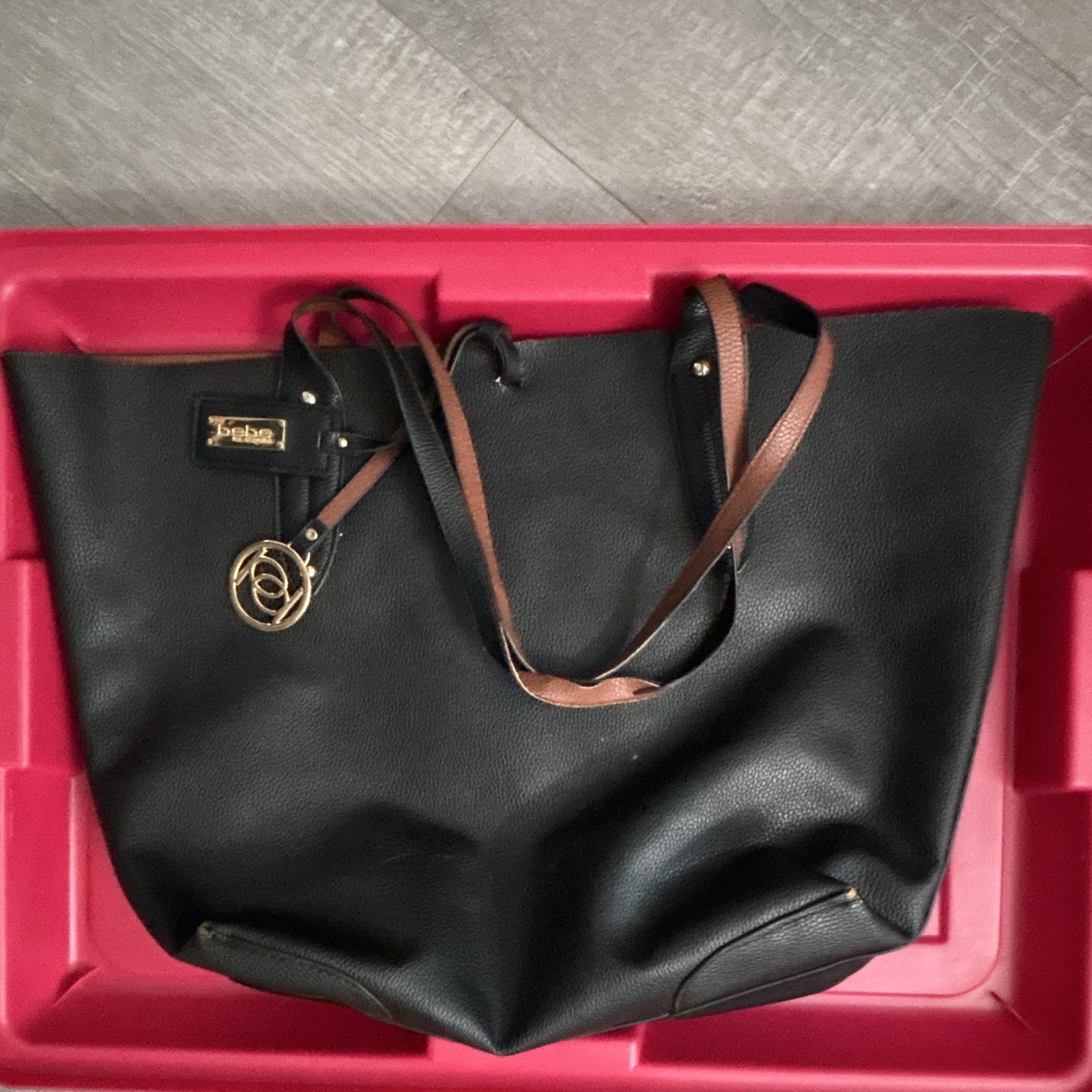 bebe Black Pebbled Tote Bag Brown Double Handles Gold Hardware Logo Charm Zip