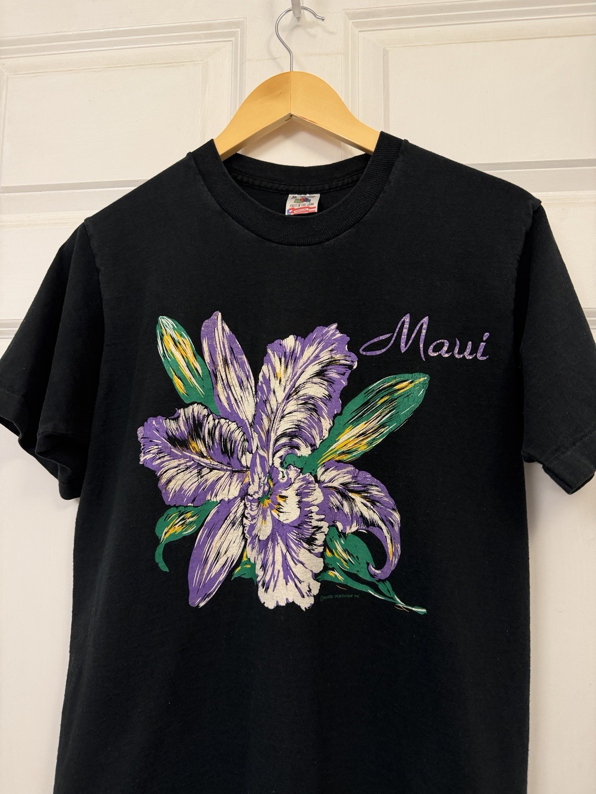 Vintage Maui Hawaii Flower Graphic T-Shirt Black Medium Made in USA 90s