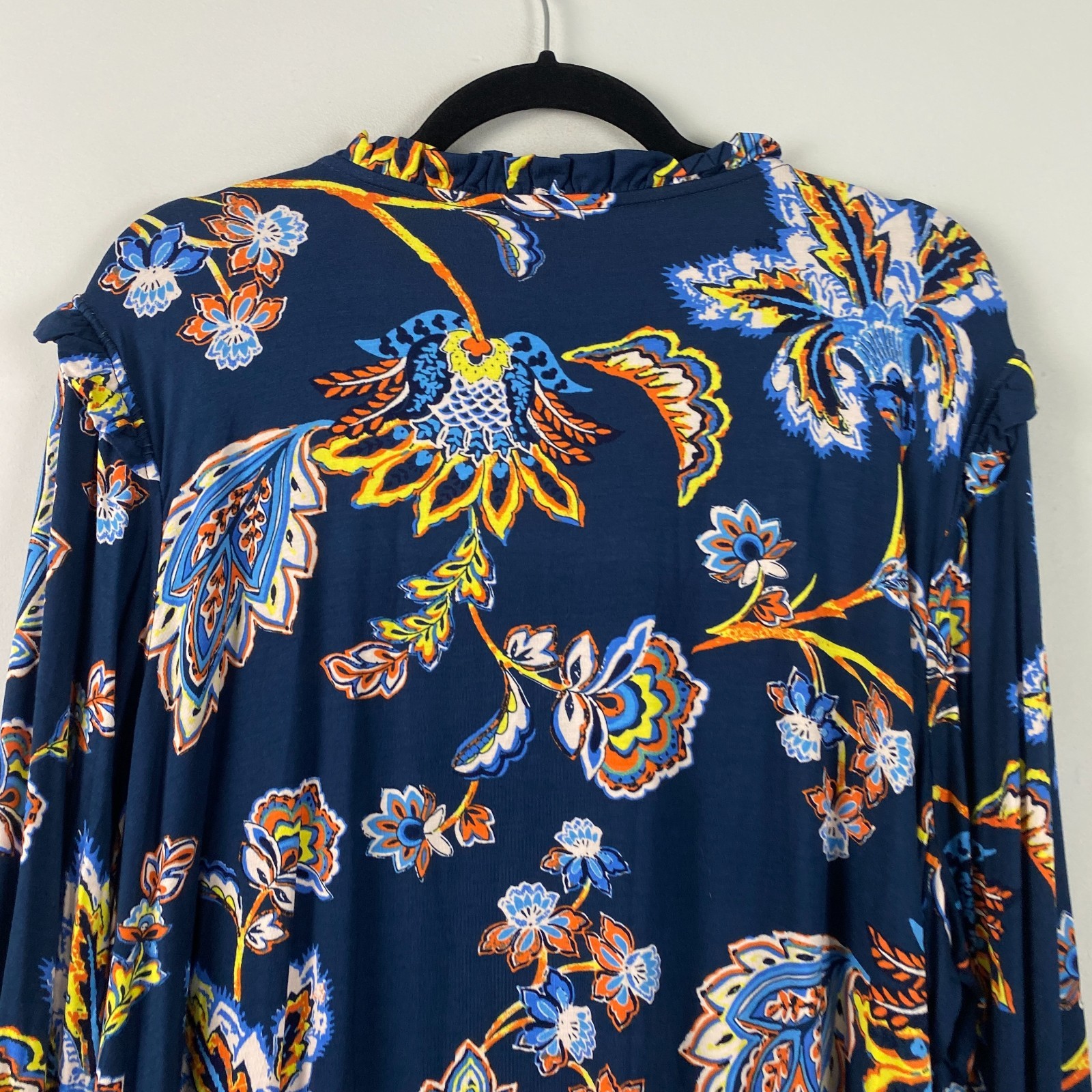 Belle by Kim Gravel Rayon Spandex Think Spring Knit Blouse Size 2X Blue Floral
