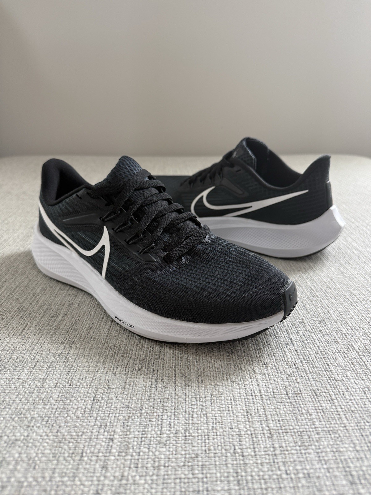 Nike Air Zoom Pegasus 39 Men’s Size 9 Black White Athletic Shoes DH4071 001