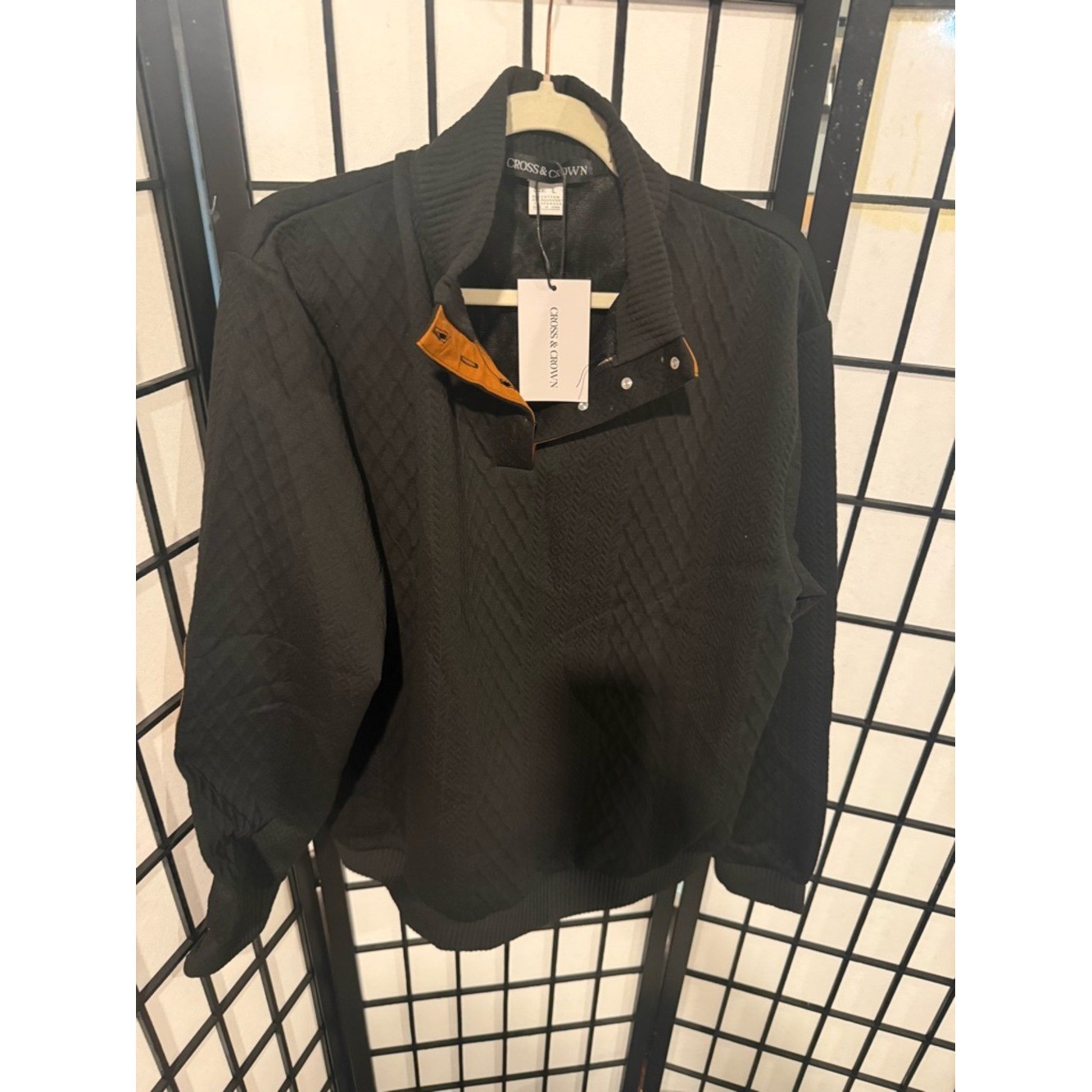 NWT Men’s Black Quarter Button Pullover Sweater L Textured Knit Elbow Patch