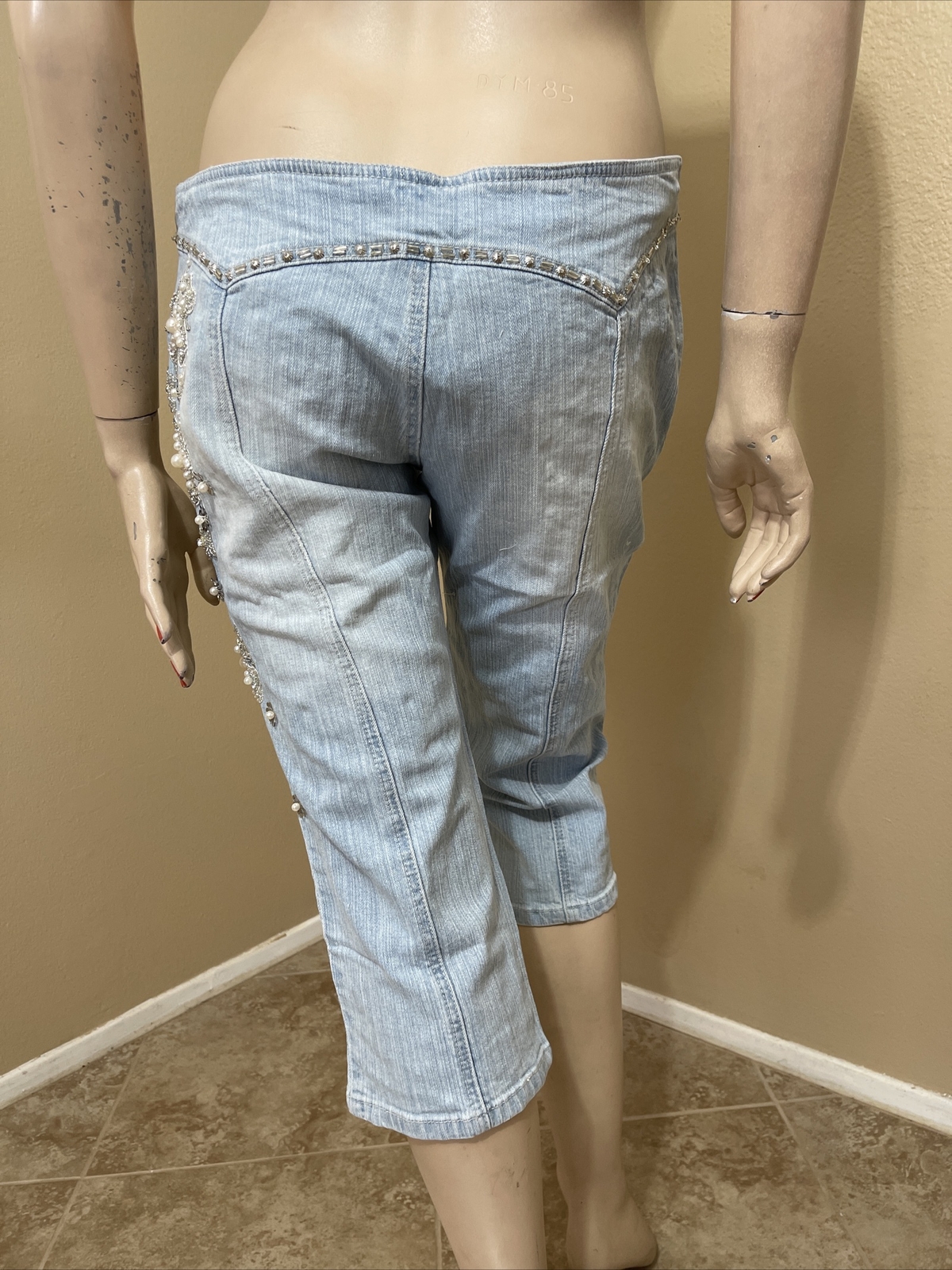 Women’s Light Blue Cotton Casual Beaded Pearls Glitter Zipper Size L Pants Capri