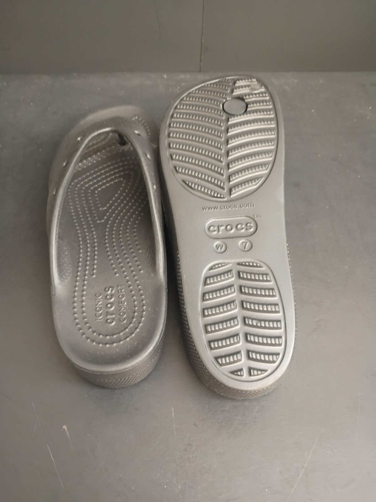 Crocs Black Baya II Flip Flops Waterproof Shower Shoes Sz W9 NWOB (Hb319)