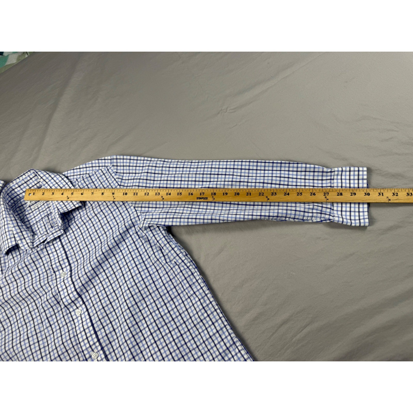 Haggar Mens Classic Fit Blue White Check Button Down Shirt 15-15.5 32/33 WPL386