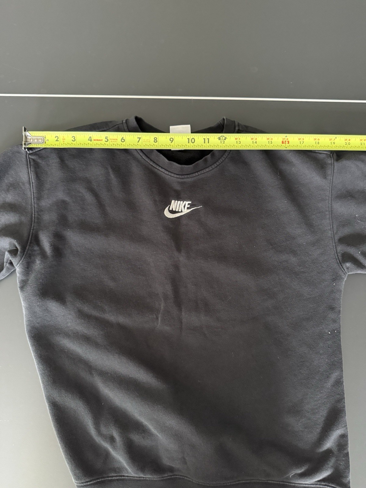 Nike Kids L Black Fleece Crewneck Pullover Sweatshirt Logo Long Sleeve