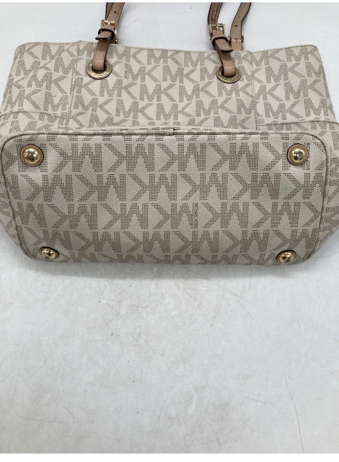 Michael Kors Signature Beige Logo Large Tote Zip Top Gold Hardware MK Charm