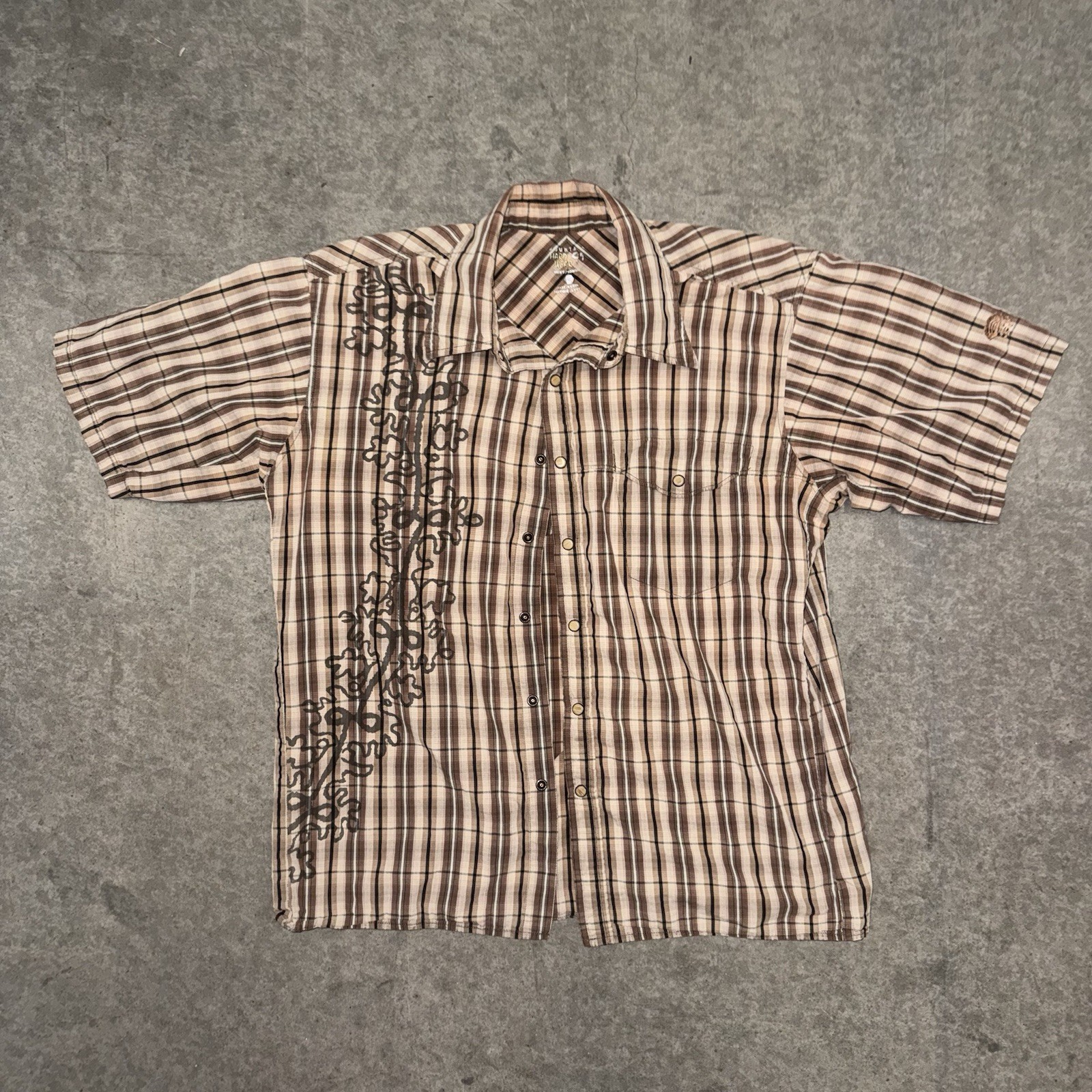Mountain Hardwear Men’s Large Brown Plaid Short Sleeve Pearl Snap Hiking Shirt