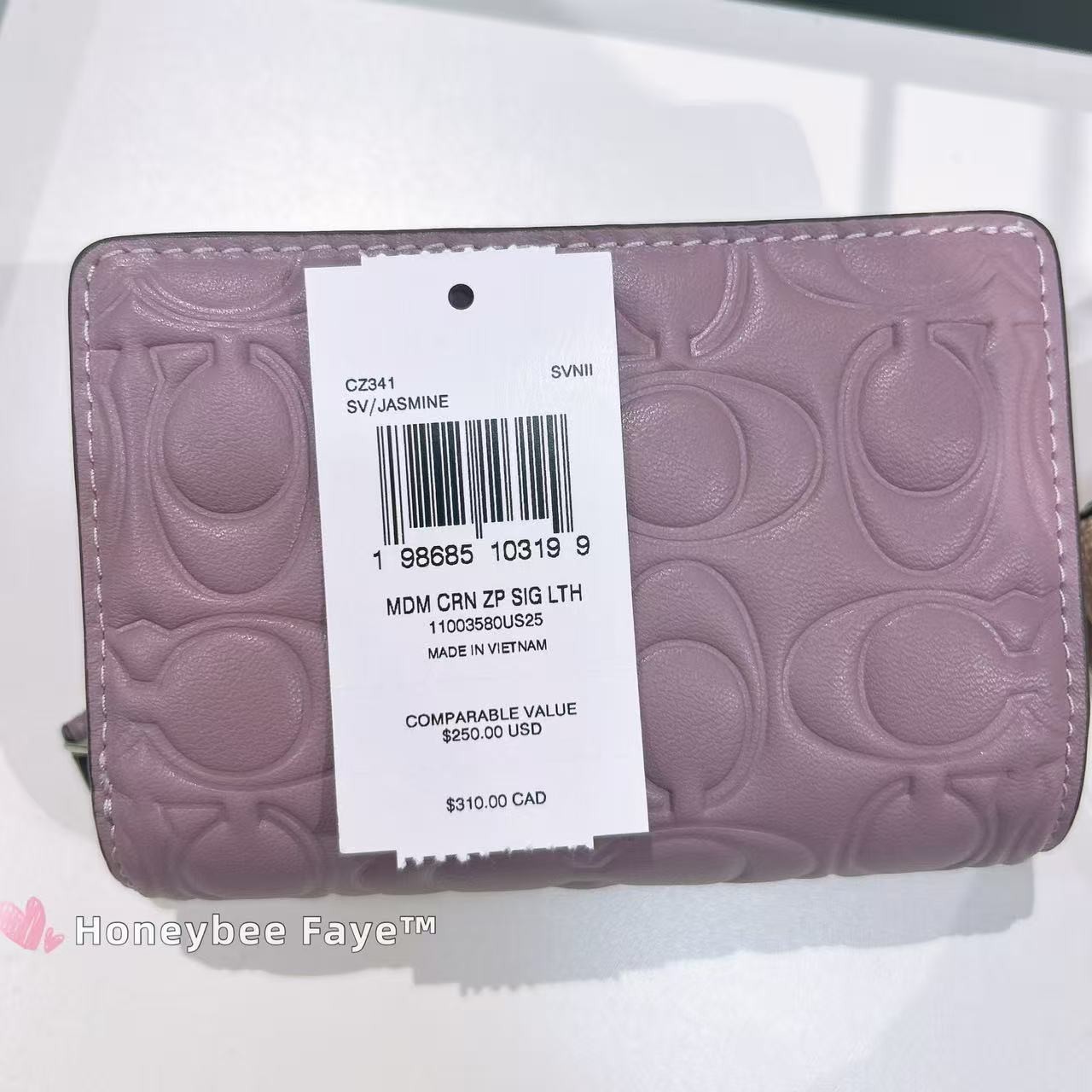 NWT Coach Medium Corner Zip Wallet With Signature CM241