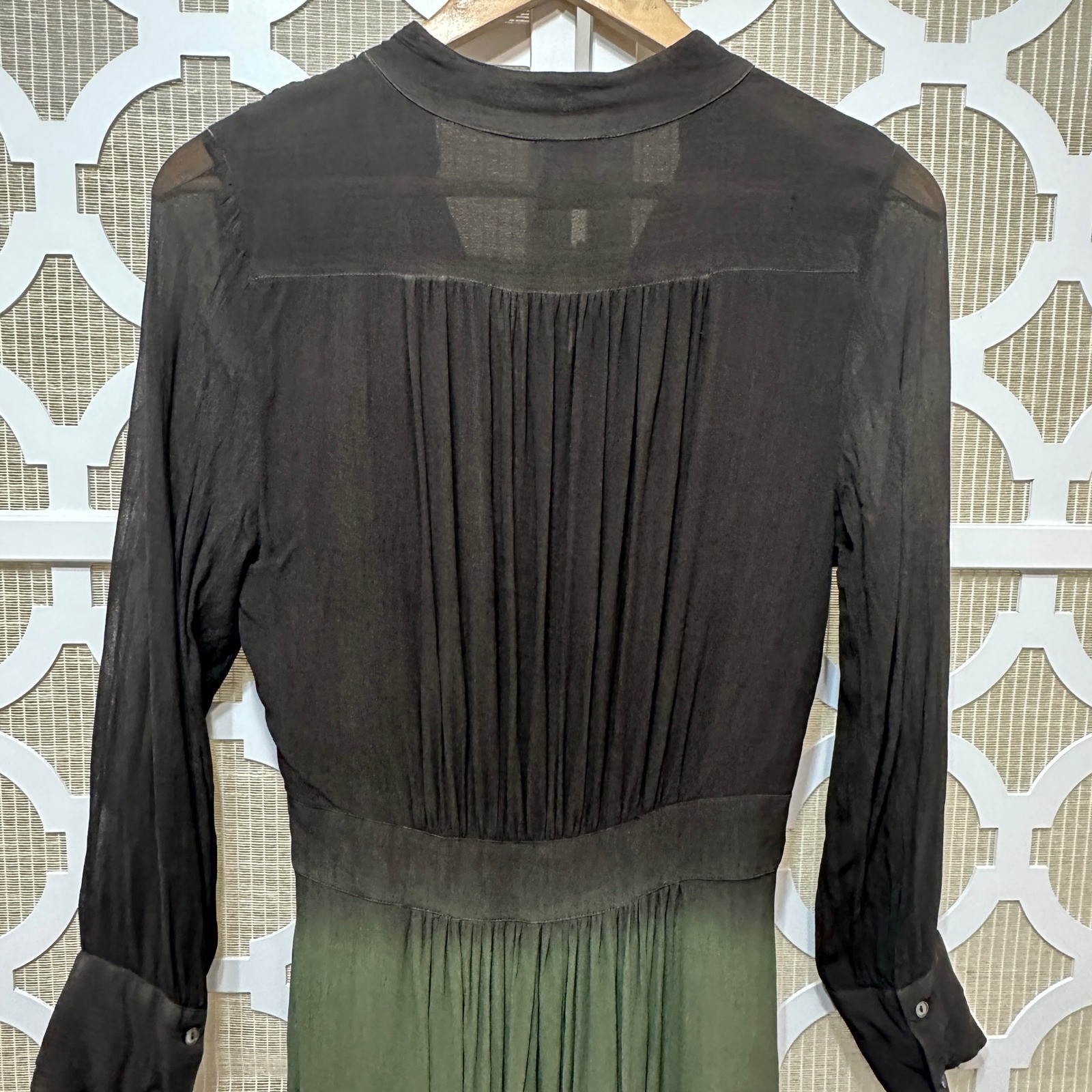 Attic and Barn Ombre Chiffon Maxi Dress Womens 42 (10) Pleated Boho Flowy *Flaw
