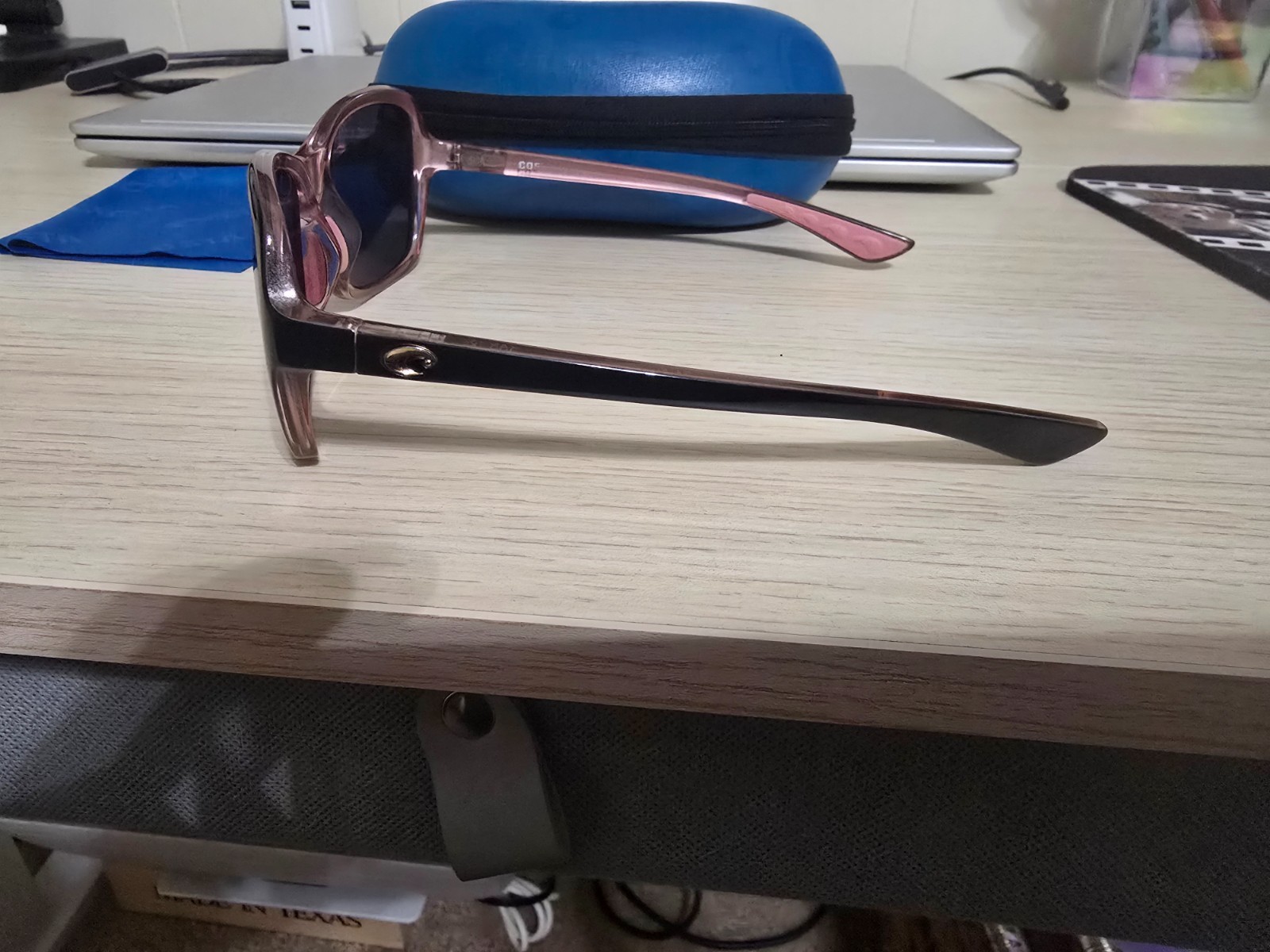 Costa Del Mar Kare Sunglasses – Polarized Blue Mirror Lenses