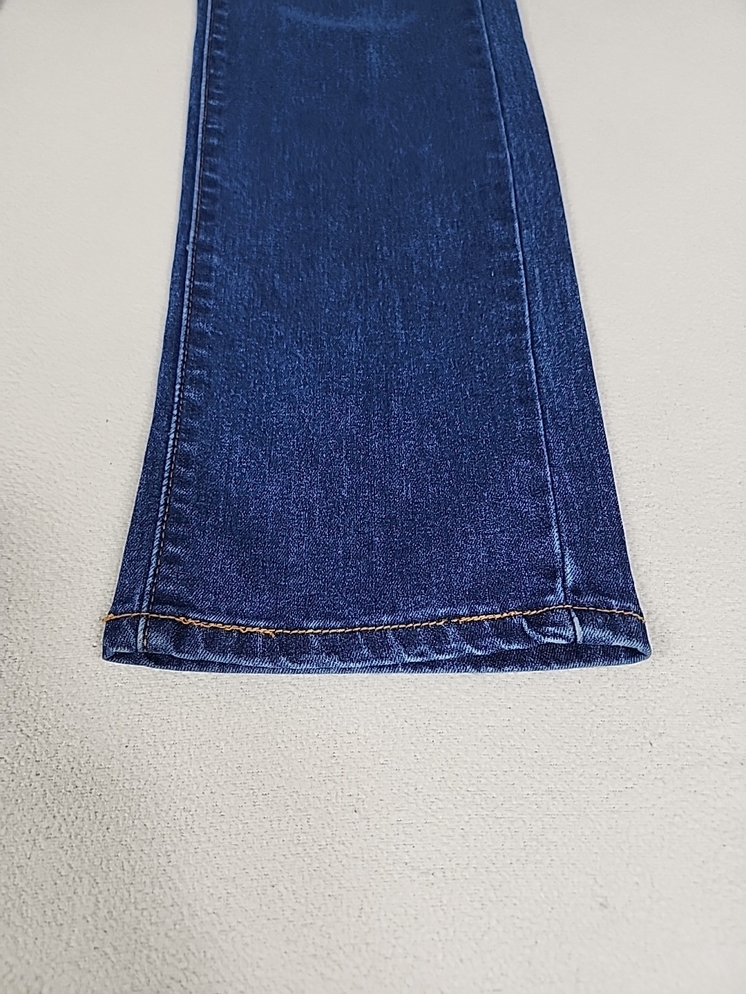 Levi’s 513 Slim Zip Fly Straight Leg Denim Jeans 34X32 Men’s Medium Blue Stretch