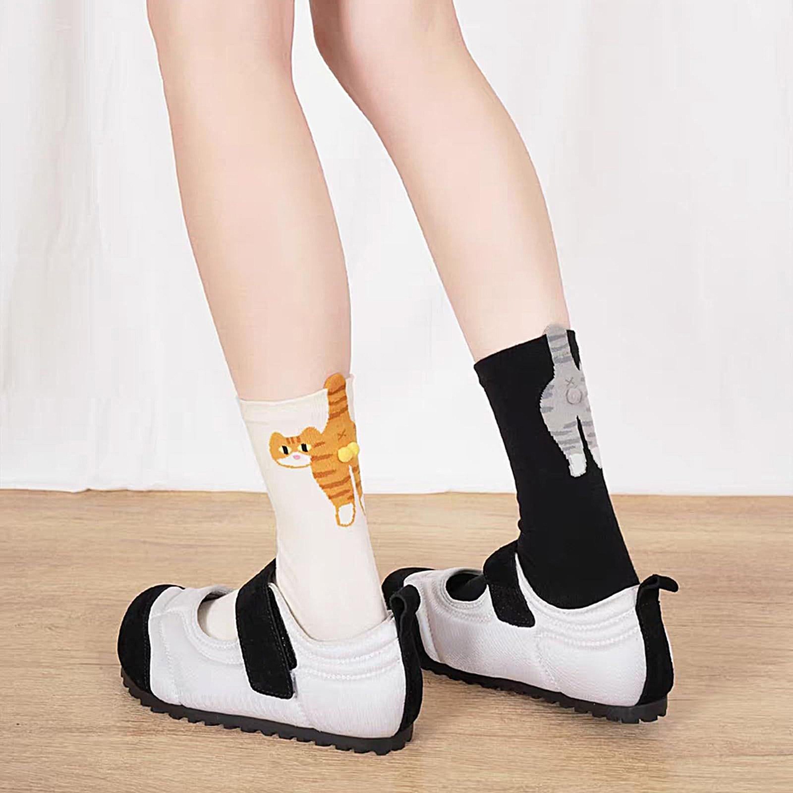 2 Pair Women’s Cute Cat Socks, Funny Novelty Animal Cat with Balls Socks Gift