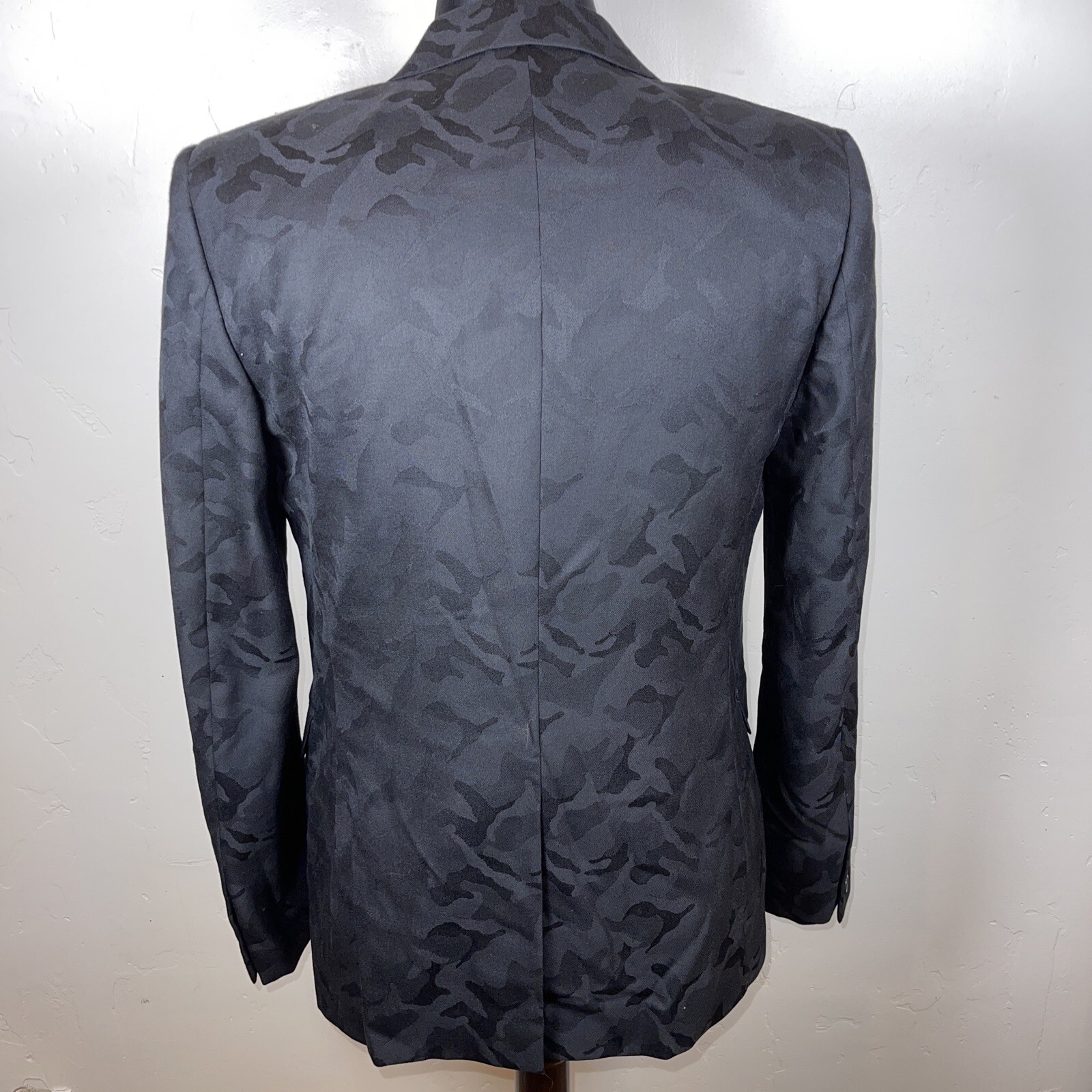 Saint St Laurent Paris Black Camo print dinner jacket size 50