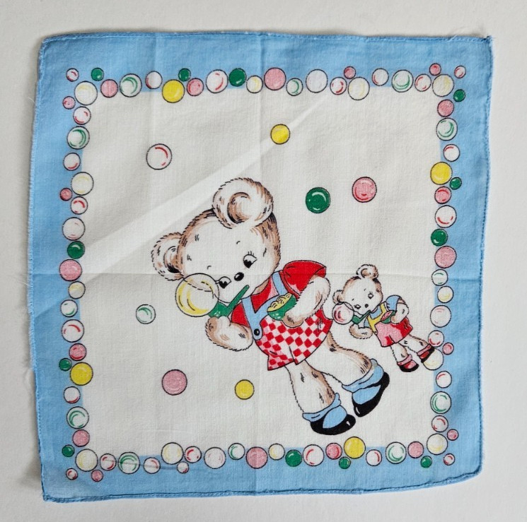 Vintage Bear’s Blowing Bubbles Child’s Cotton Hankie Handkerchief 8.75″ x 9″ FUN