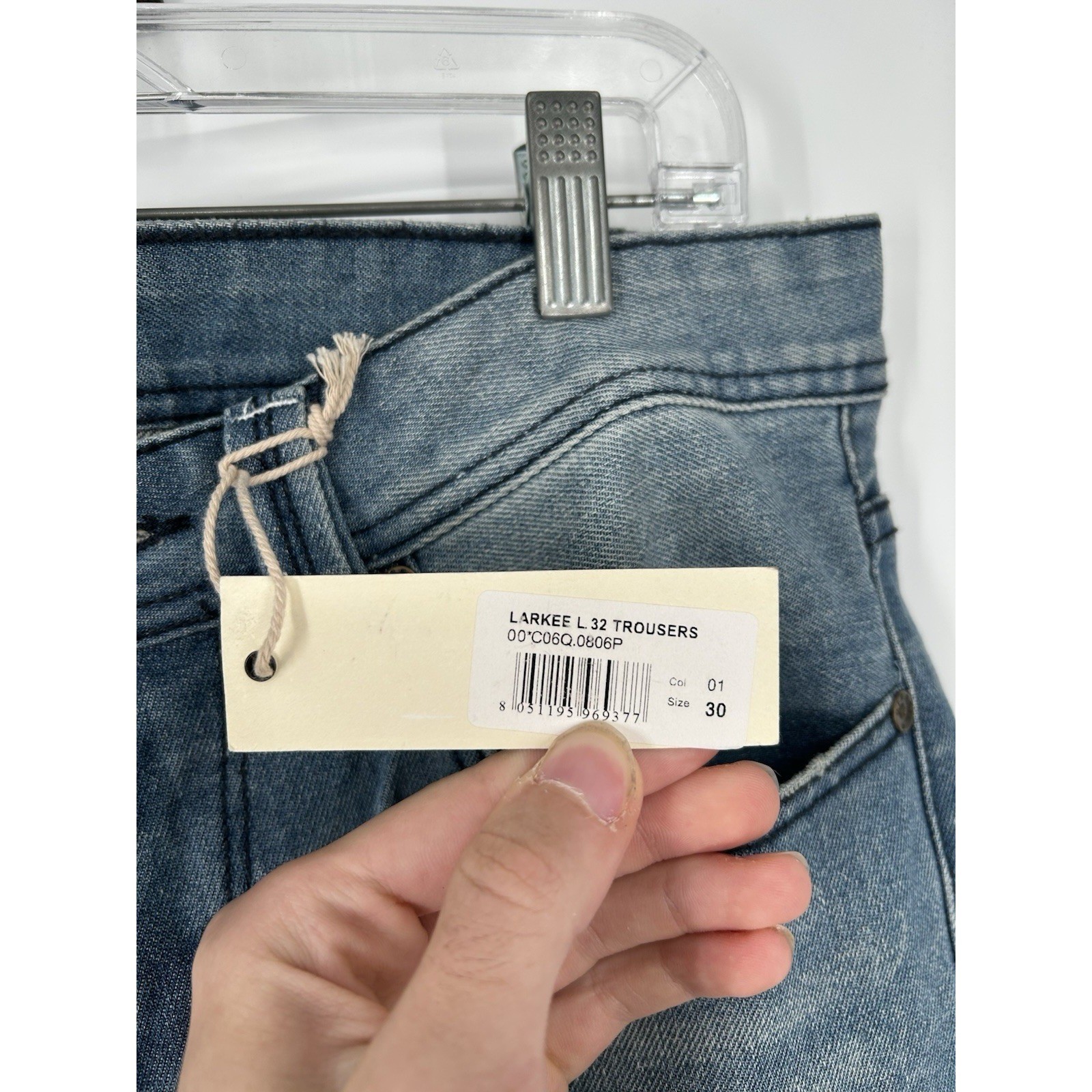 Diesel Larkee Straight Leg Regular Fit Medium Wash Distressed Jeans Size 30×32