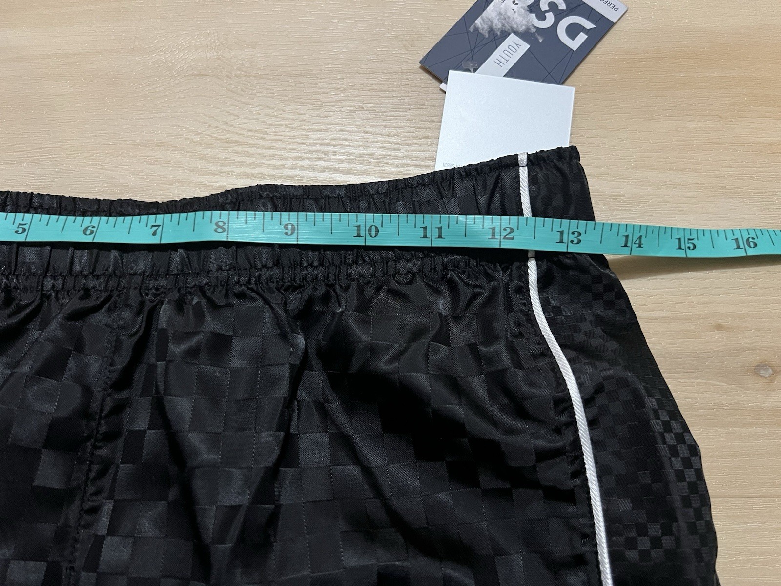 NWT DSG Woven Soccer Shorts Performance Boys Youth Sports Large Black Nylon