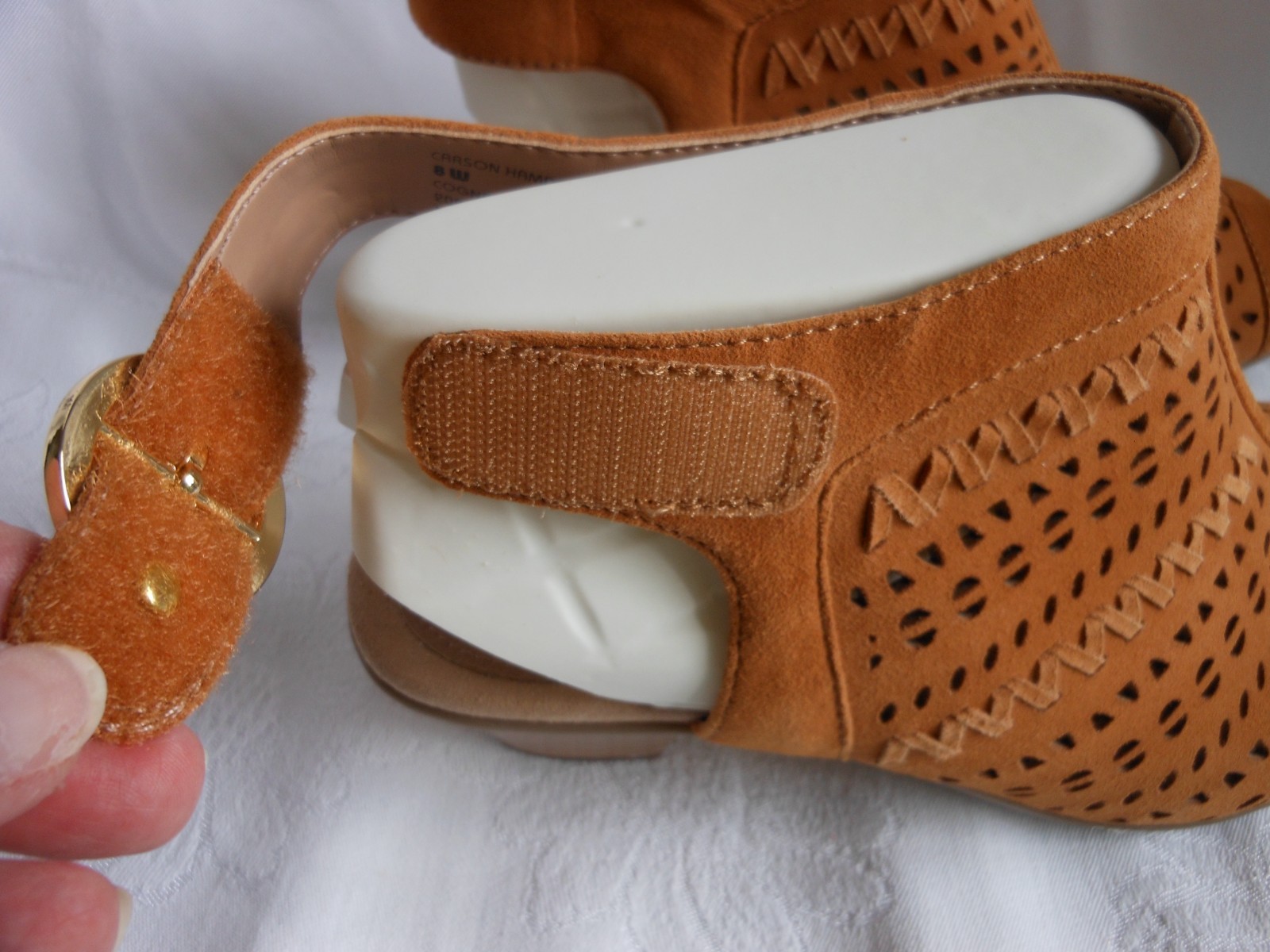 Earth Size 8.5 W Carson Hamden Tan Suede Peep Toe Booties Sandals Wide Width