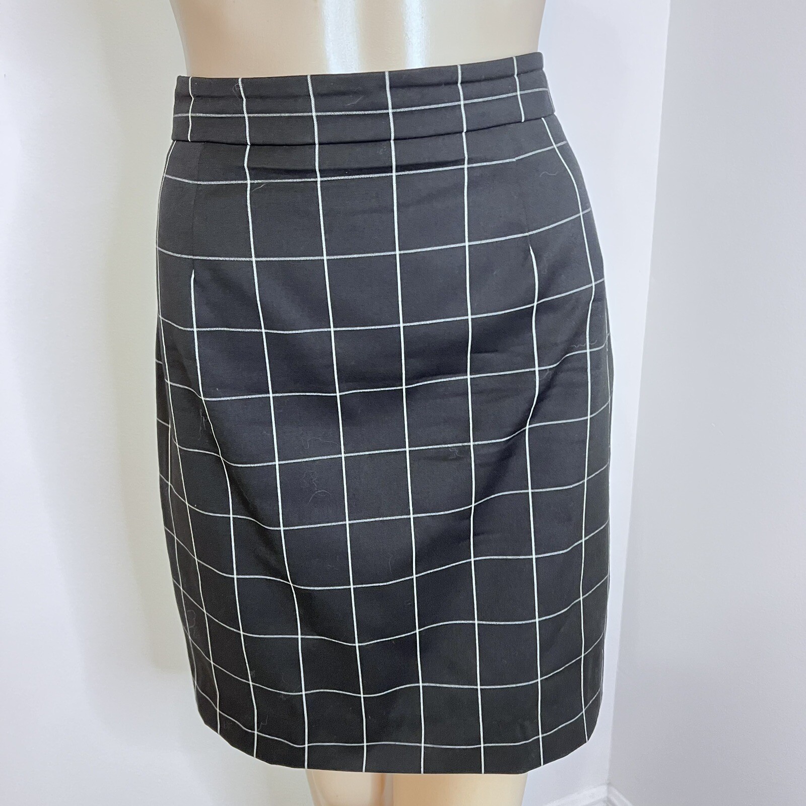 Brooks Brothers SZ 4 BIack Italian Wool LIned Straight Pencil Skirt Windowpane
