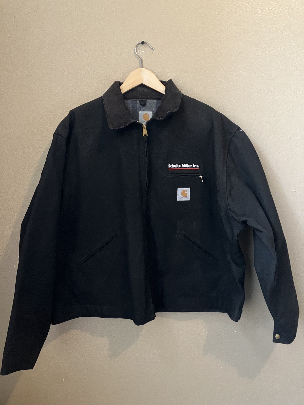 Vintage J01 BLK Carhartt jacket Men’s size 54 brand new without tags!