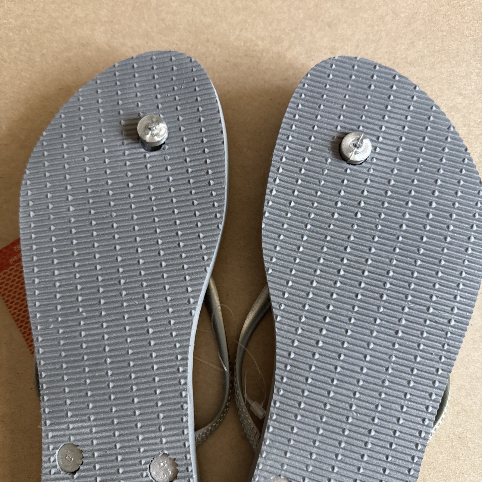 Havaianas Slim Grey Silver Flip Flops EU 41/42 – New