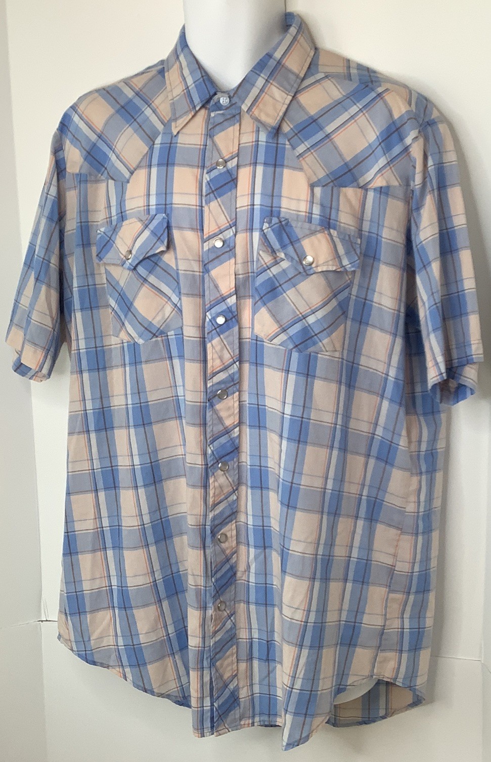 Vintage Plainsman Button Up Shirt XLT Long Tails Pearl Snap Button Short Sleeves