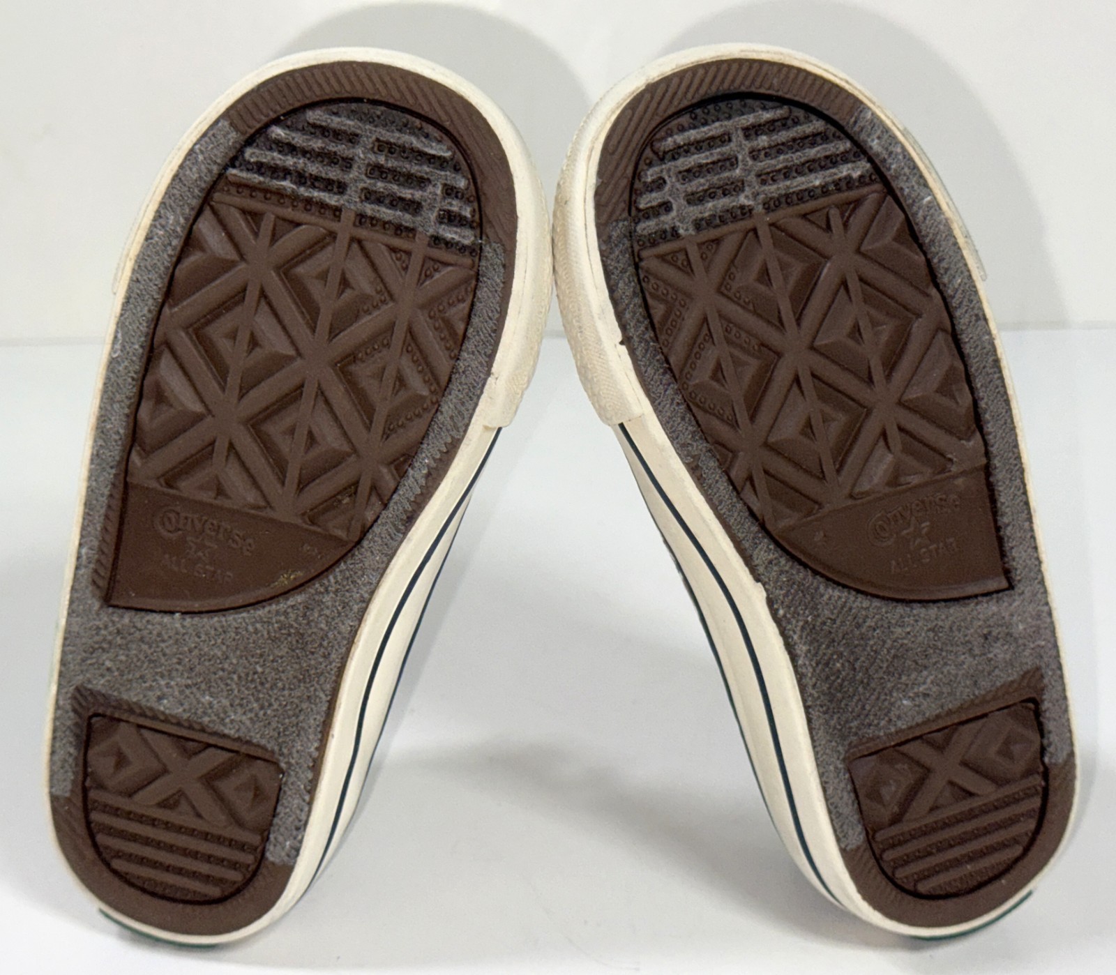 Converse Chuck 70 Ash Stone Holiday Sweater Winter Snowflake High Sneaker Shoe 8