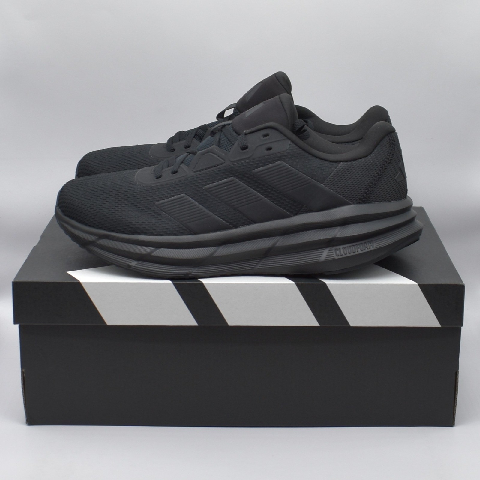 Adidas Galaxy 7 Running Shoes Men’s Size 9 Triple Black Cloudfoam NWT ID8757
