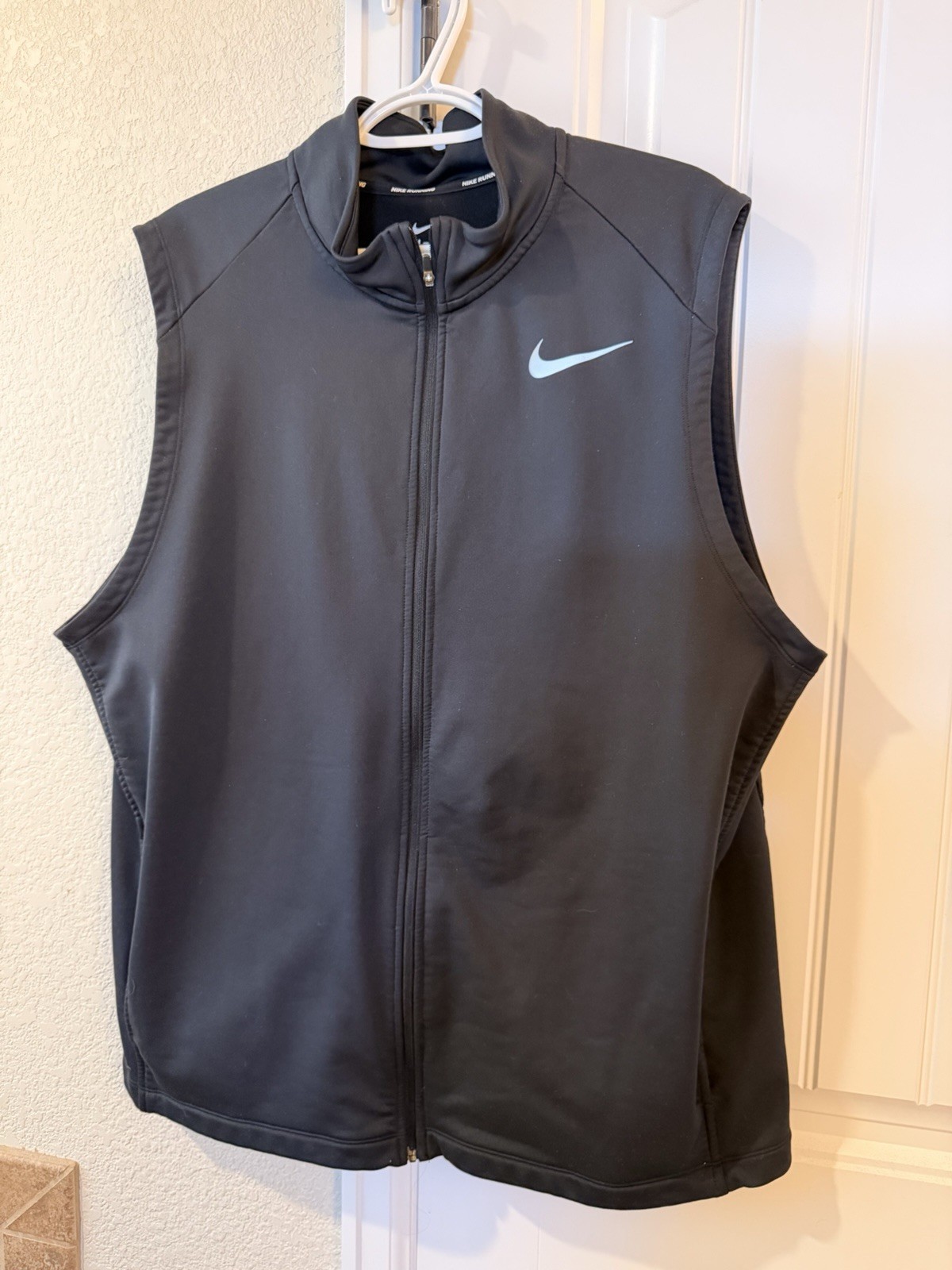 Men’s Nike Dri Fit Vest XL