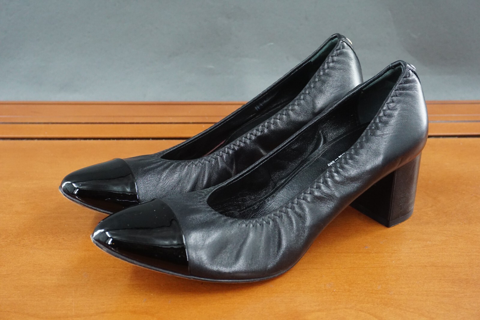 AGL Attilio Giusti Leombruni Women’s 37 / 7 Shoes Black Leather Slip On Pump
