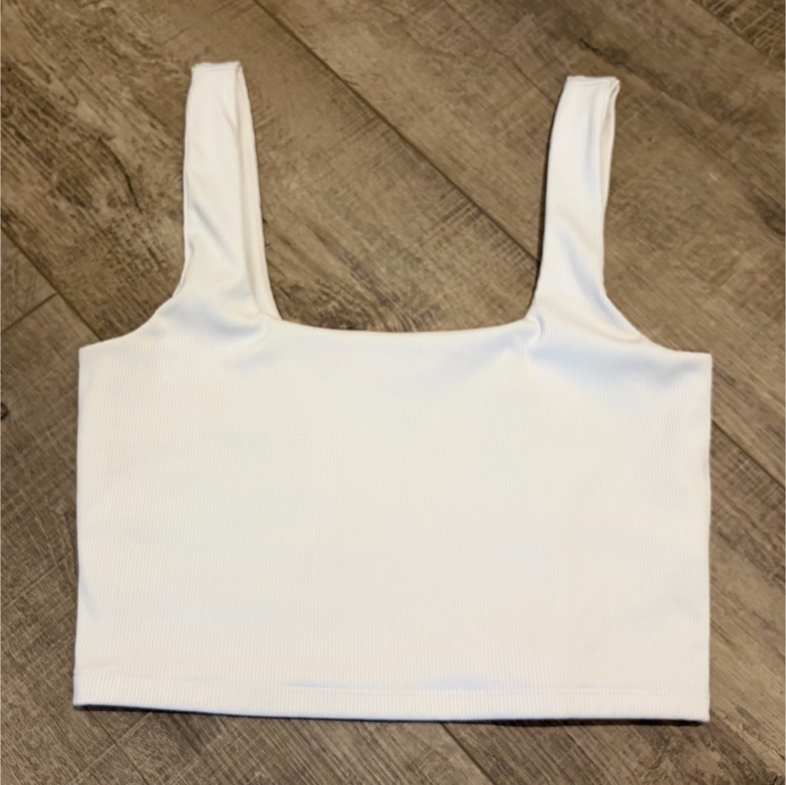 Express Women M White Ribbed Knit Square Neck Wide Strap Cropped Tank Top