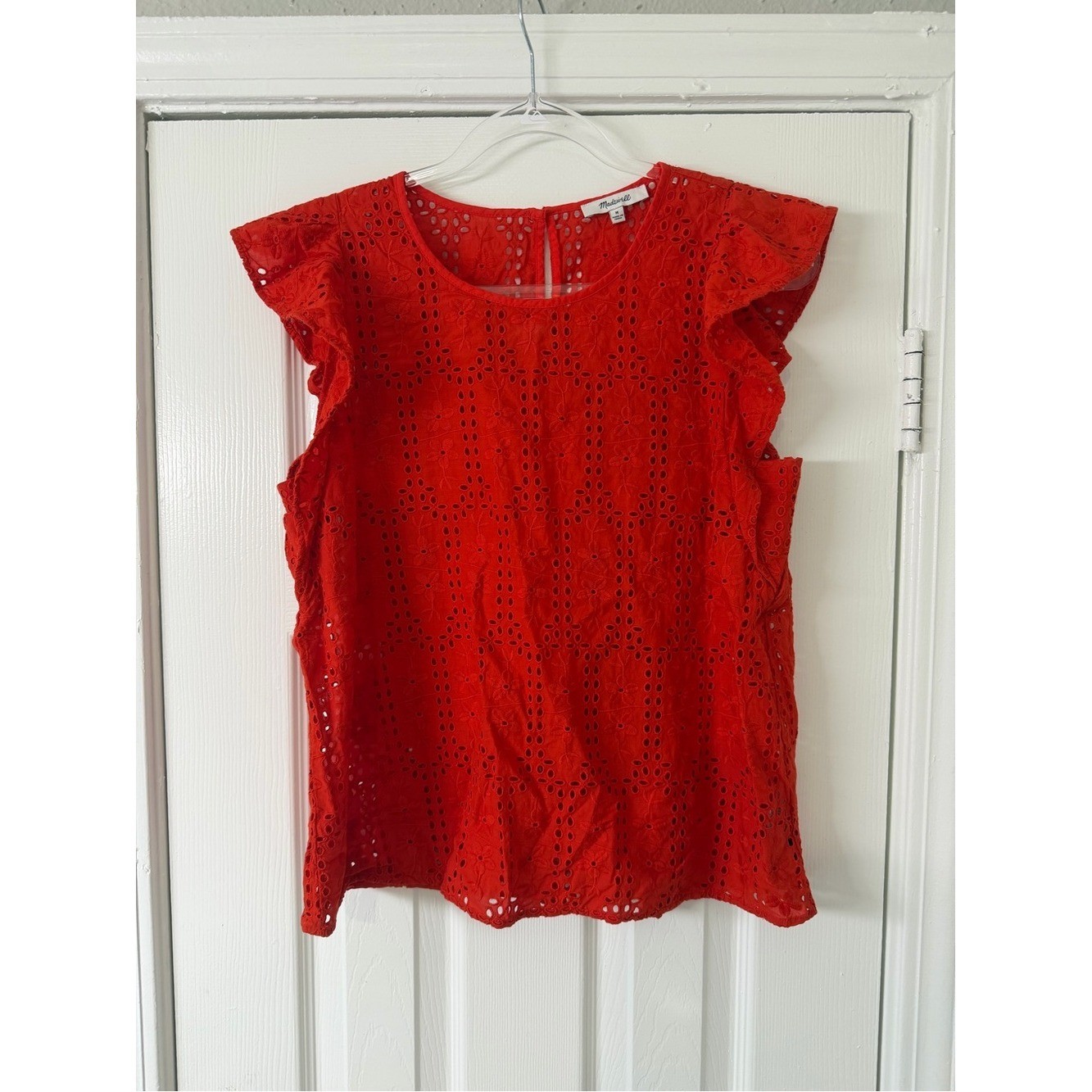 Madewell Red Eyelet Flutter Sleeve Top Size Medium 100% Cotton Boho Cottagecore