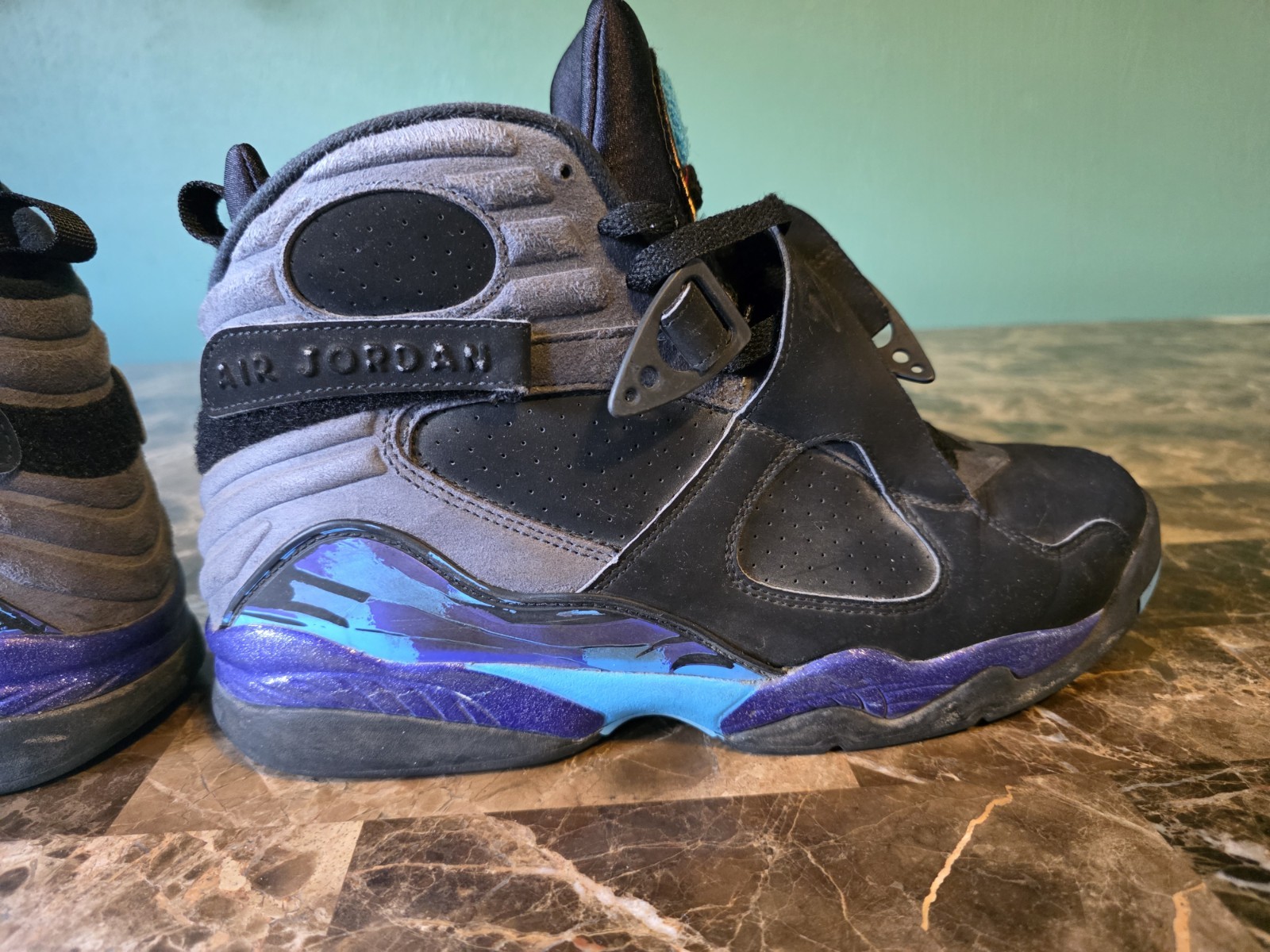 Size 12- Jordan 8 Retro Aqua 2015 Pre-owned