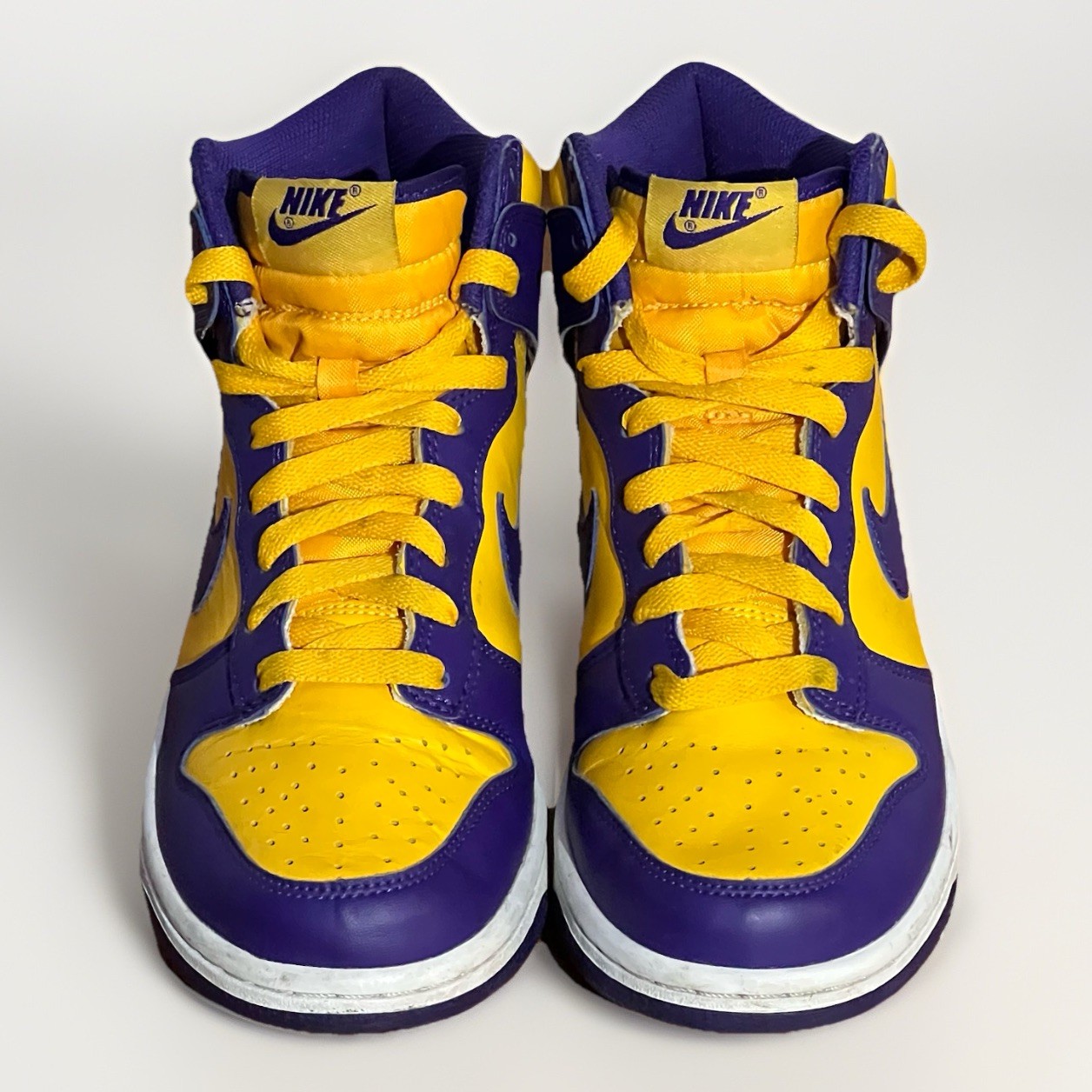 Nike Dunk High ‘Lakers’ Purple/Gold Skate Shoes – Sz 5.5Y