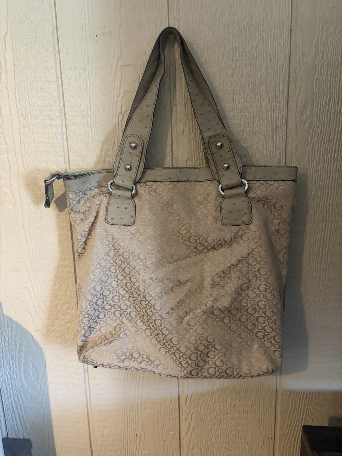 Y2K GUESS Beige Monogram Medium Tote Zip Closure Double Handles Detachable Strap