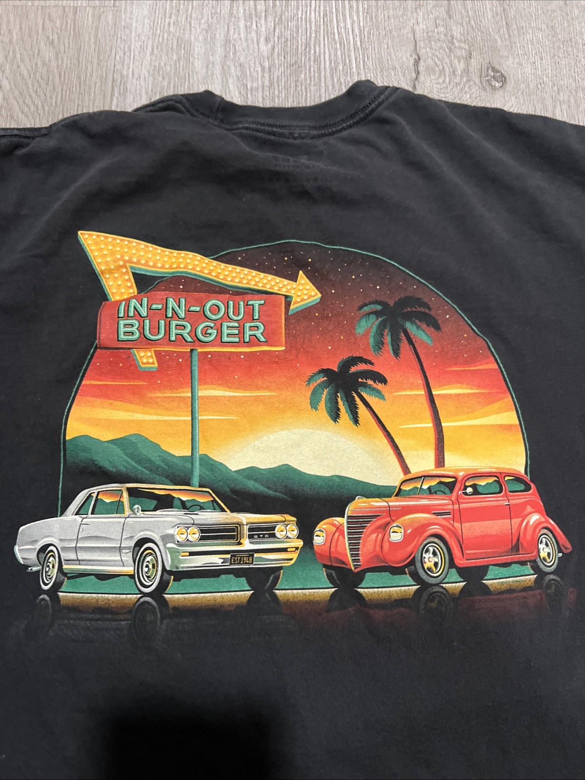 In N Out Oregon Medium Tshirt