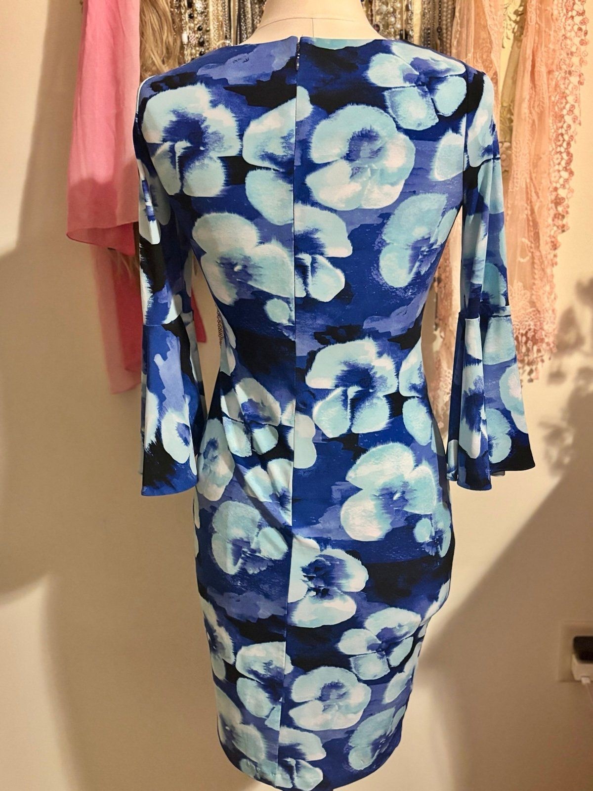Calvin Klein Blue Watercolor Floral Bell Sleeve Sheath Dress – Size 2