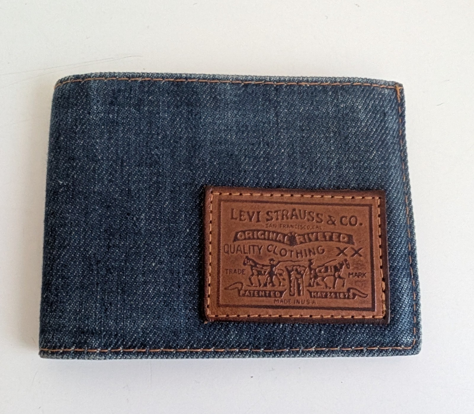 Vintage Levi Strauss denim leather wallet bifold two horse patch steerhide USA
