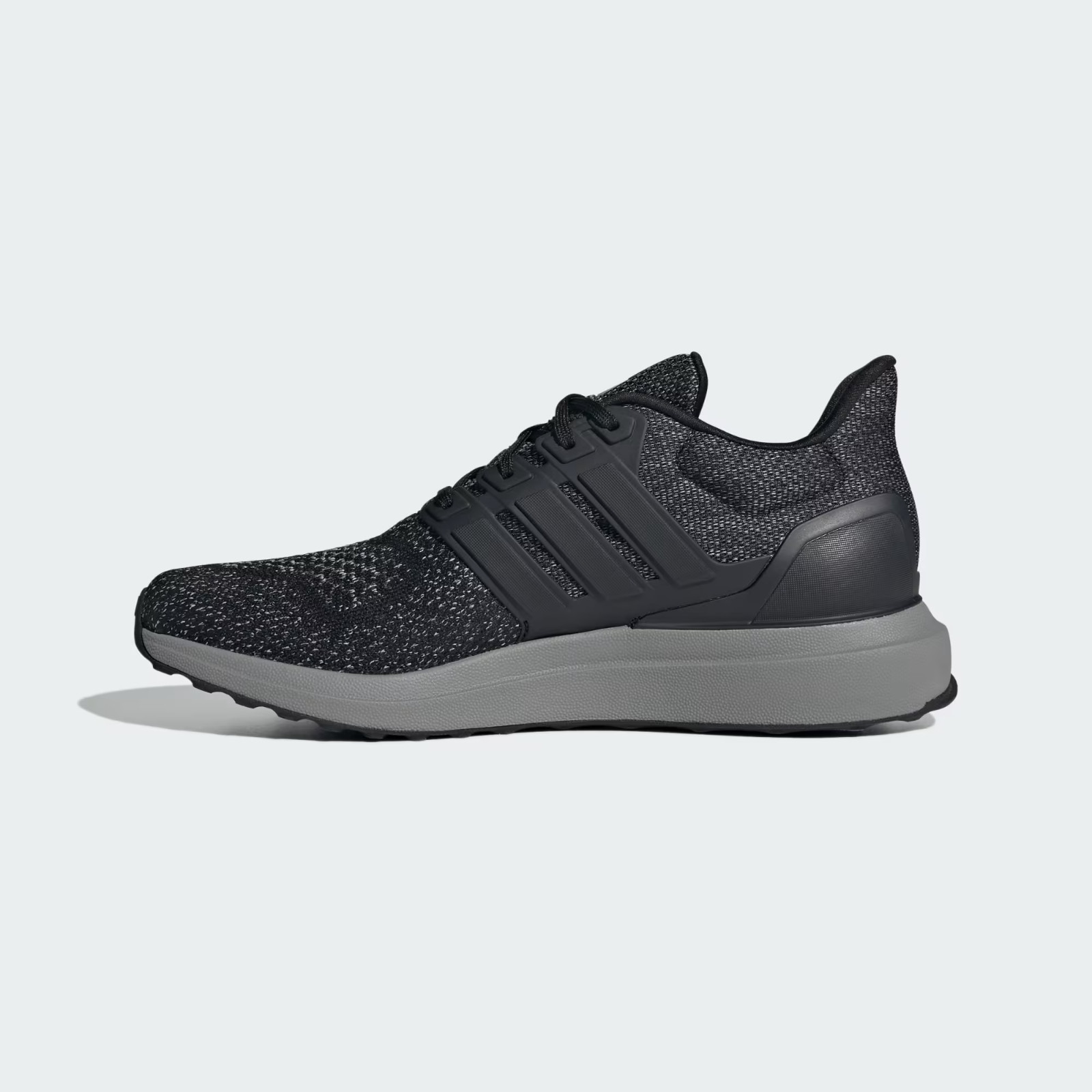 Men’s Adidas Ultradream DNA Running Shoes Black / Grey / White Sz 10.5 JP7690