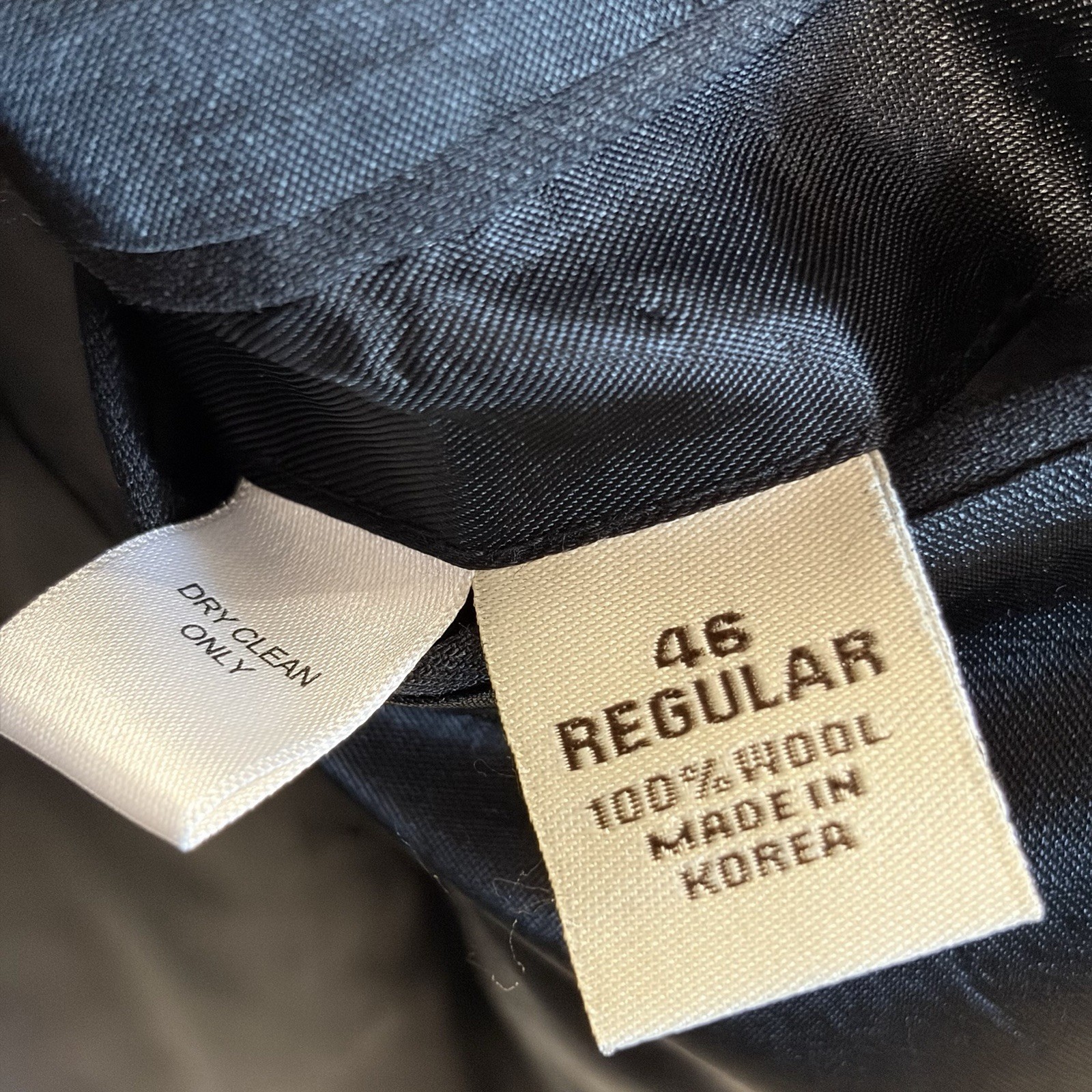 Vtg Pronto Uomo Mens 46R Suit 100% Wool Black 2 Button Ventless Pleated 41×27.5